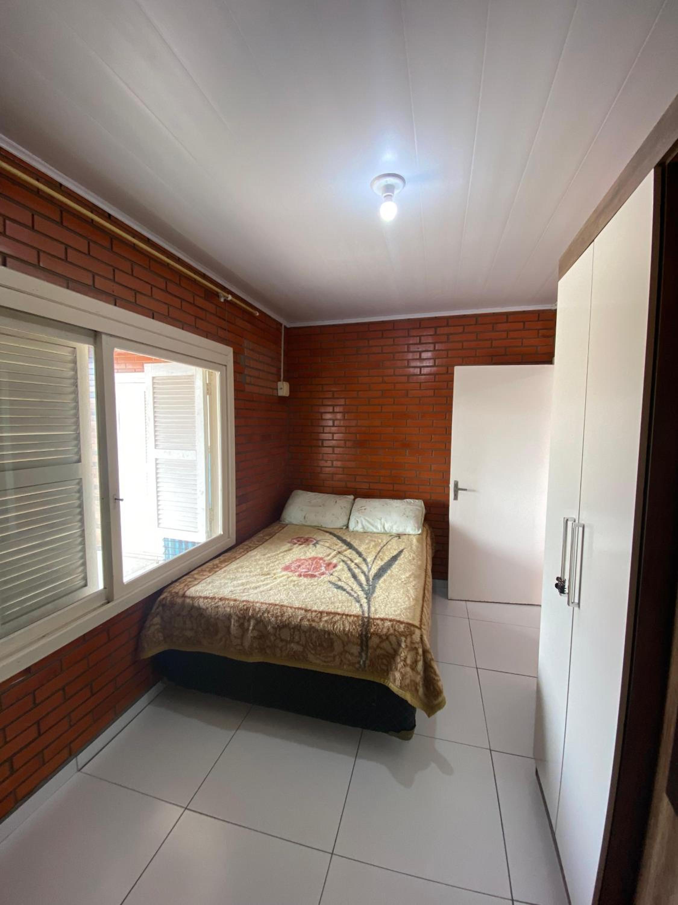 Four-Bedroom House photo 3