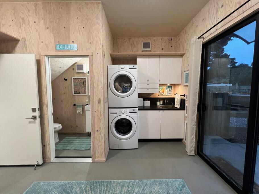 Two-Bedroom House photo 3