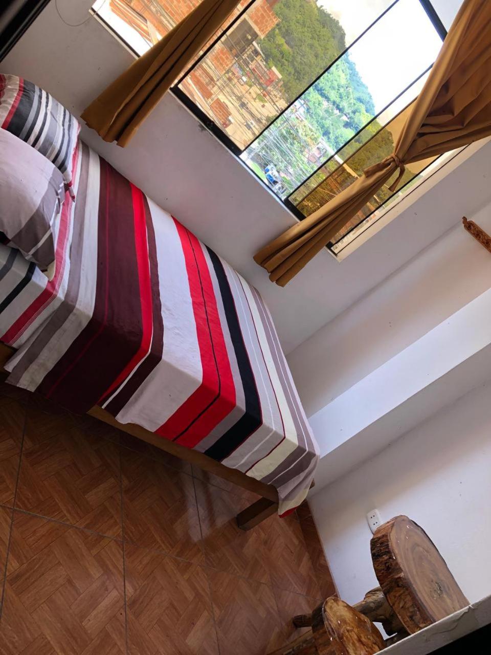 Queen Room With Shared Bathroom photo 1
