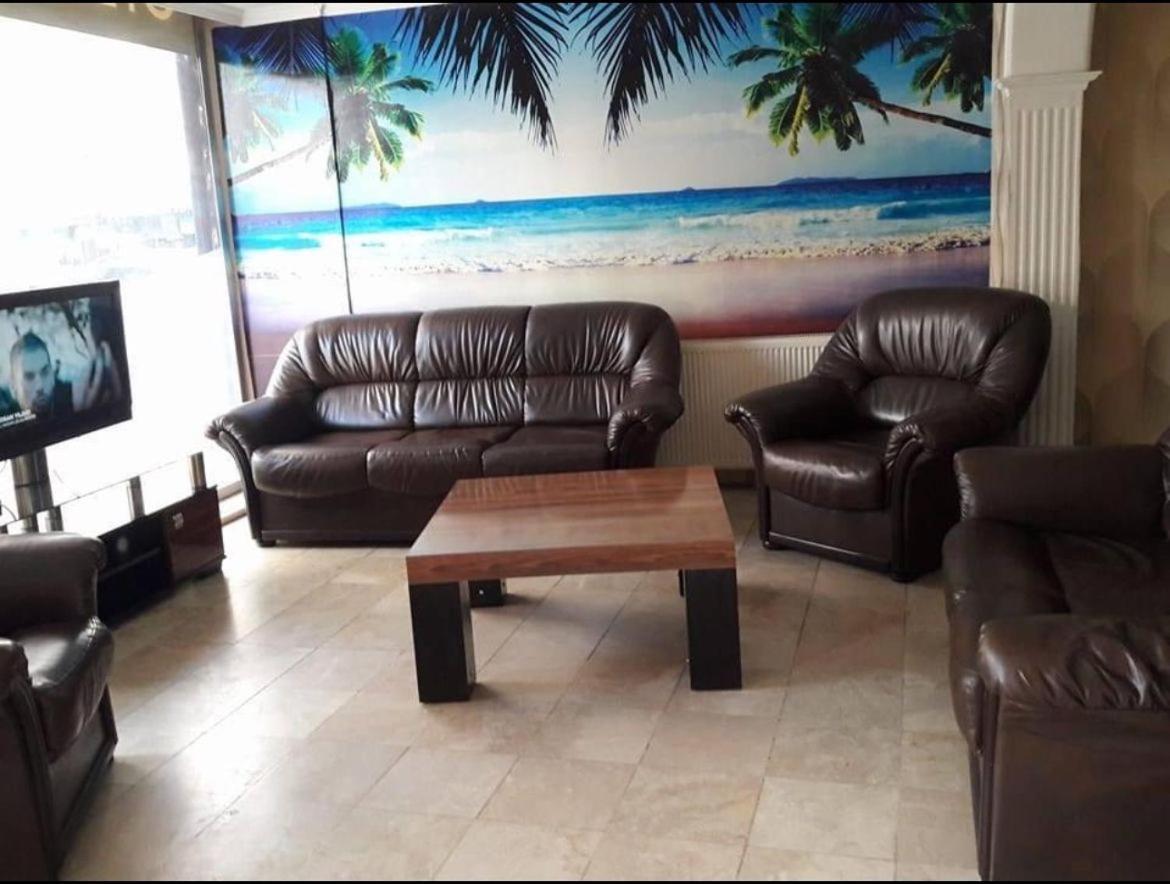 Large Single Room