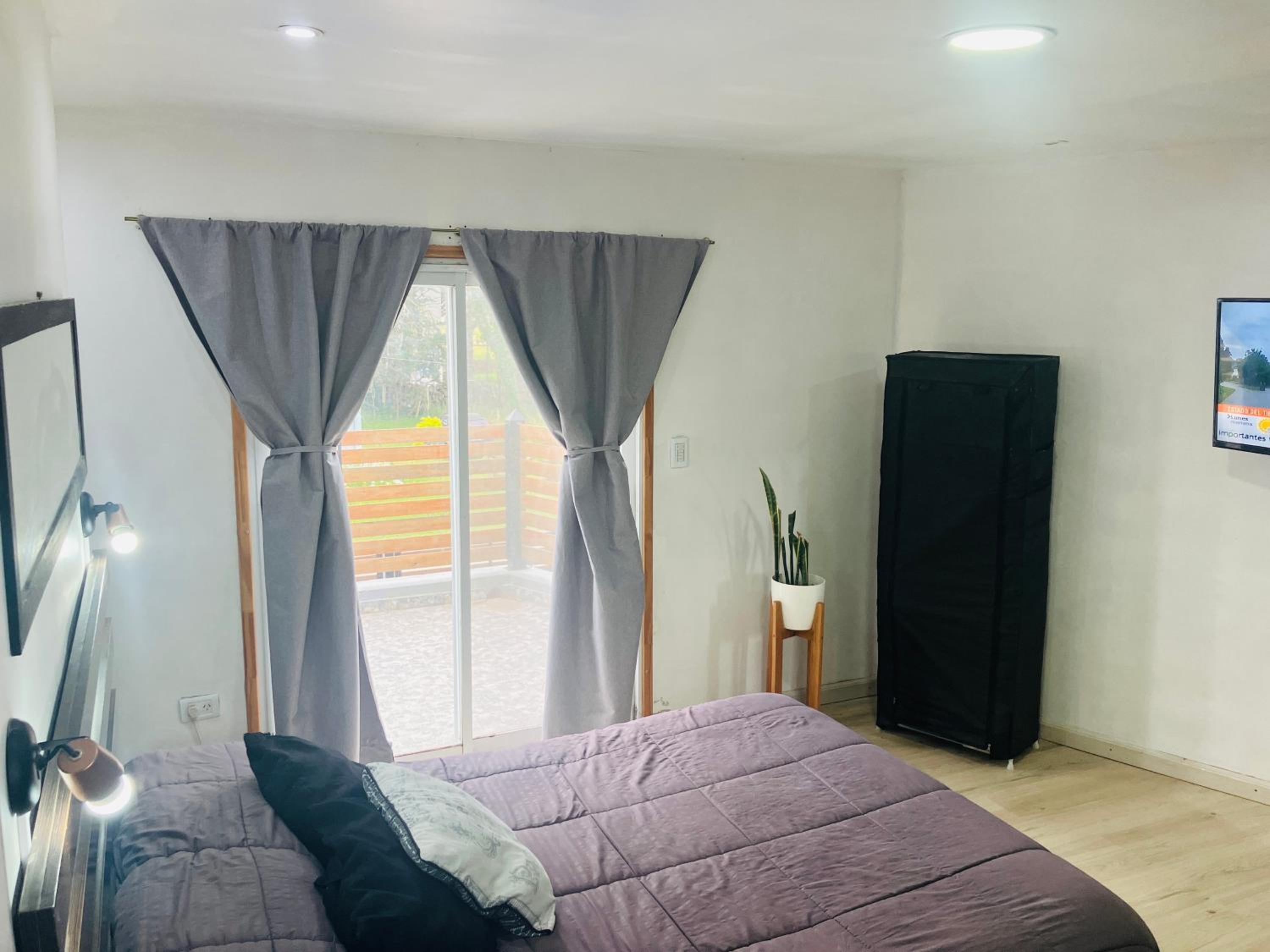 Three-Bedroom House photo 1