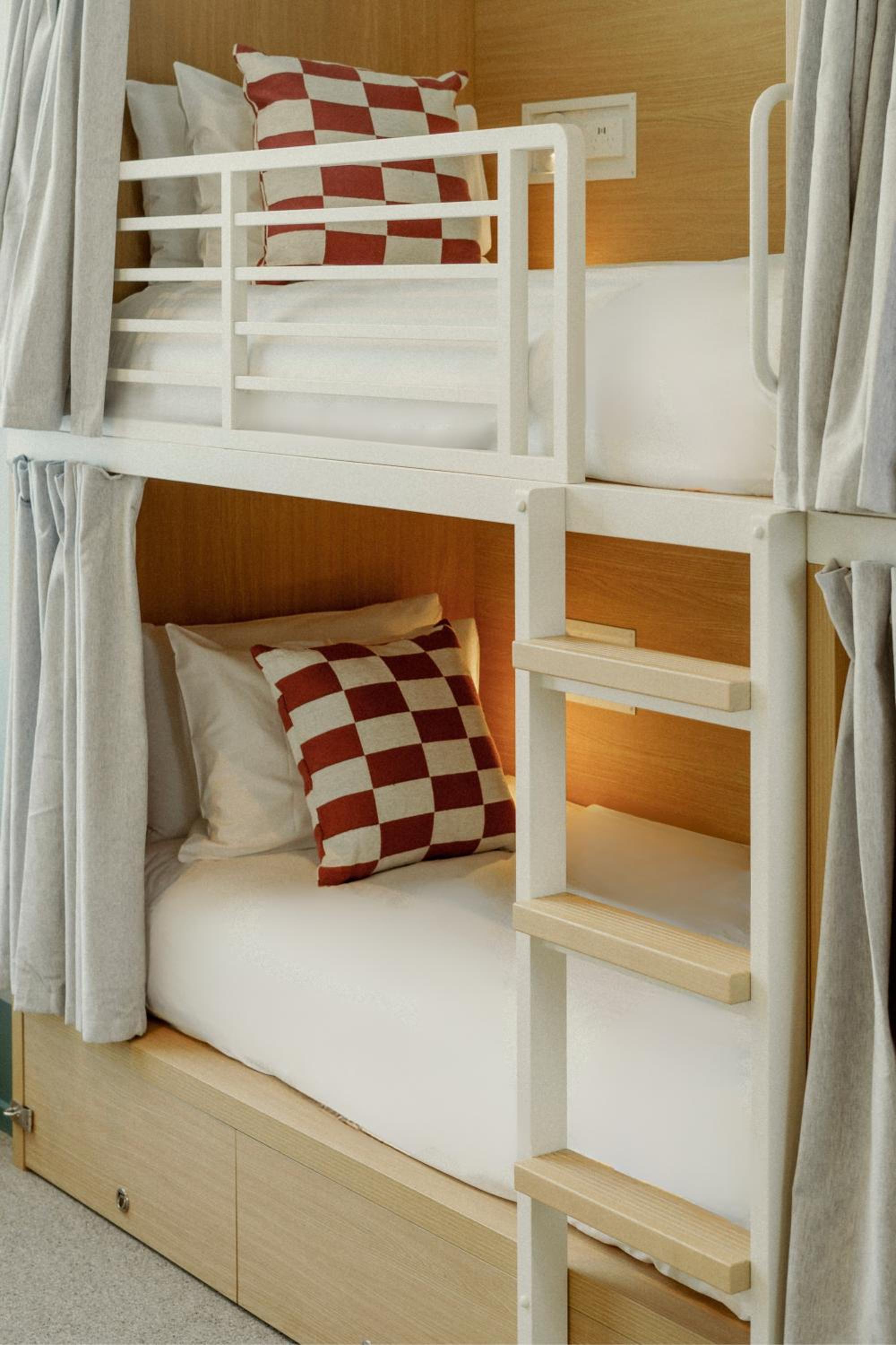 Bed in Superior 8 Bed Ensuite Dorm