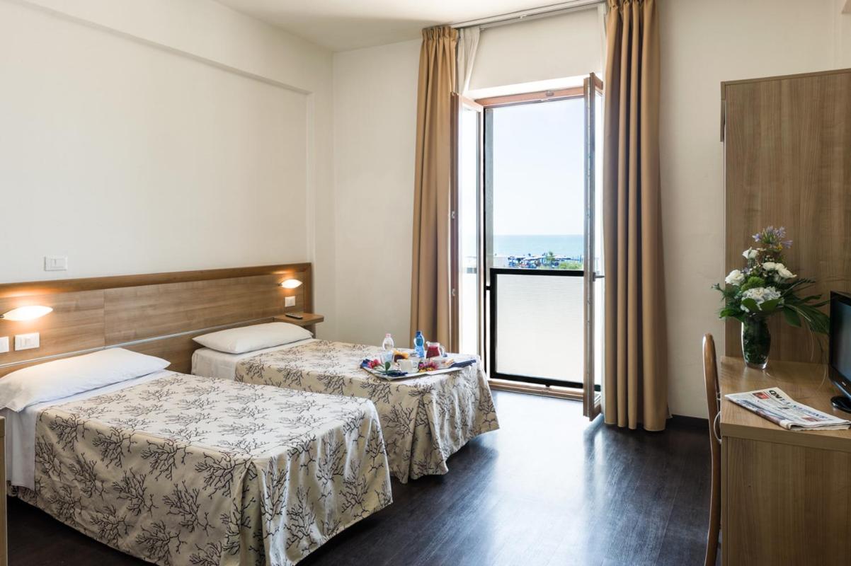 Superior Double or Twin Room with Sea View