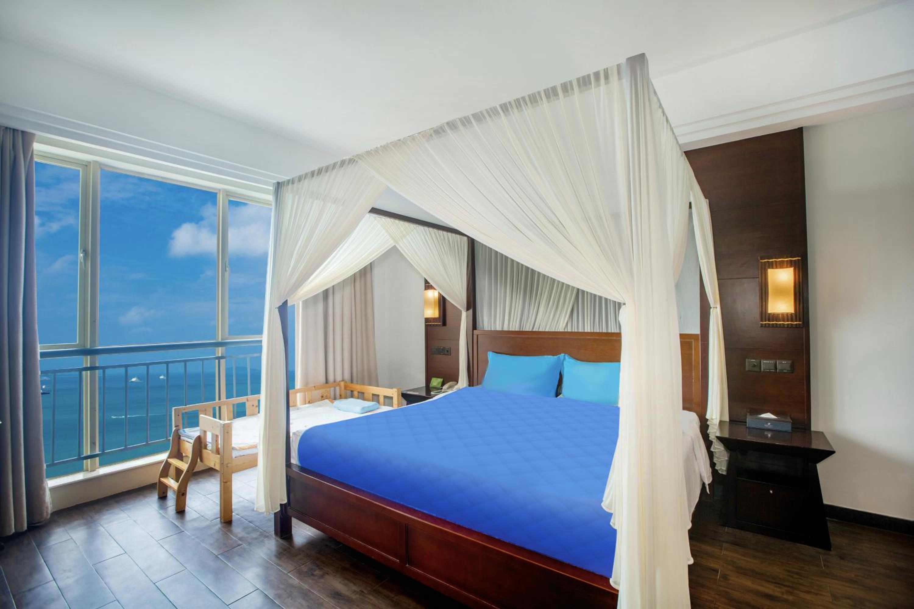 Suite with Sea View - Photo 1