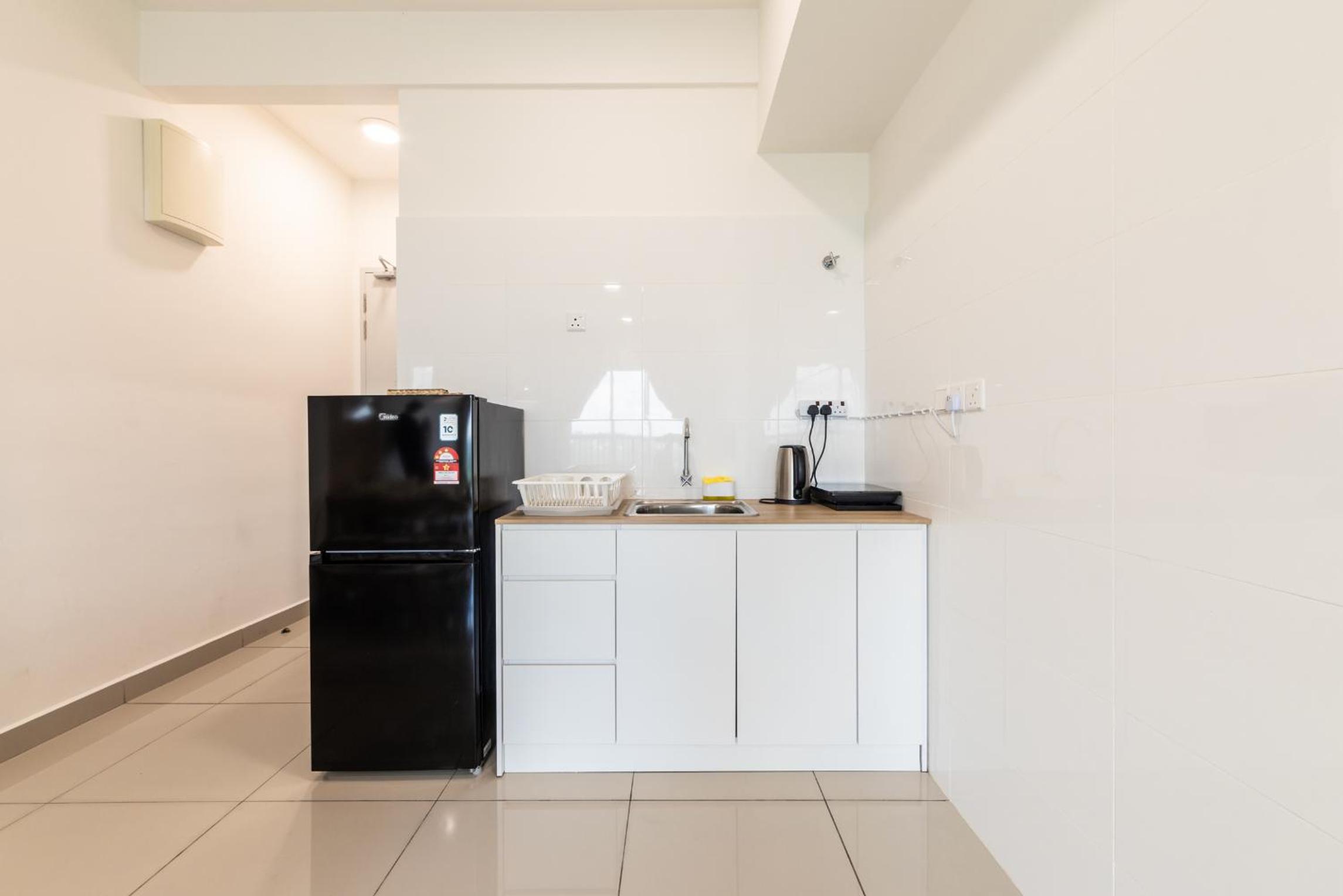 Apartment with Lake View photo 2