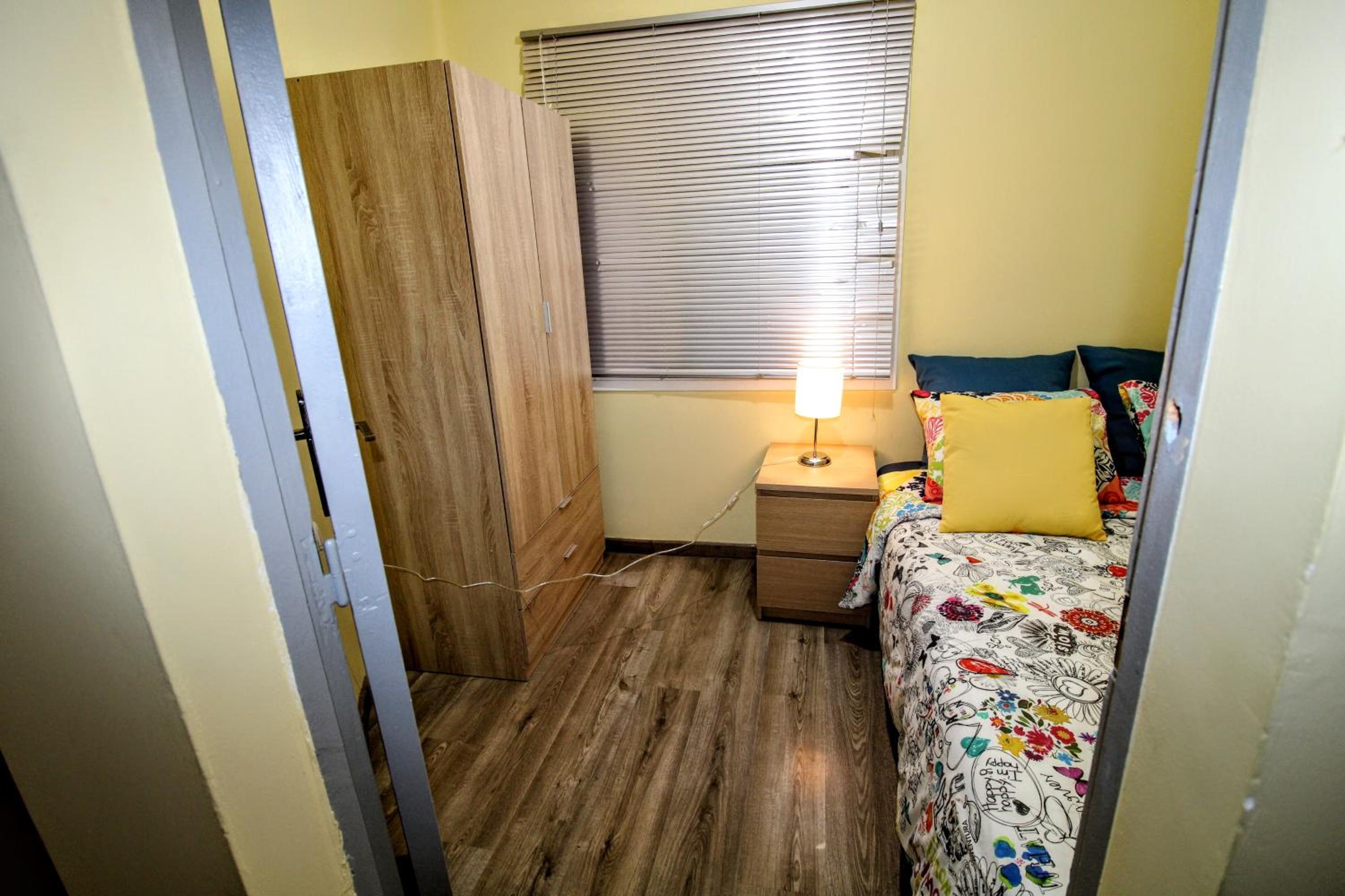 Three-Bedroom Apartment photo 2