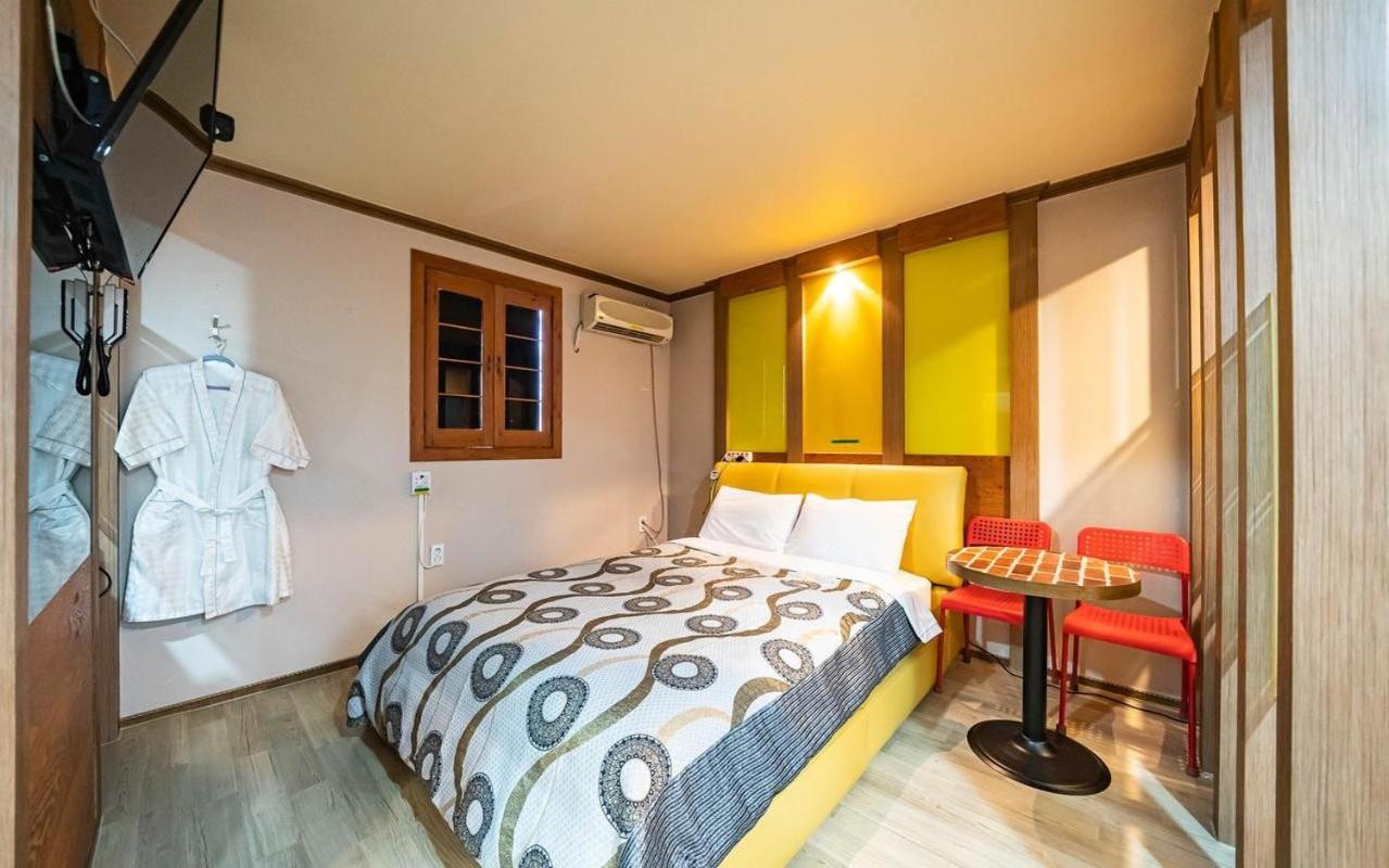 Superior Double or Twin Room with Mountain View photo 1