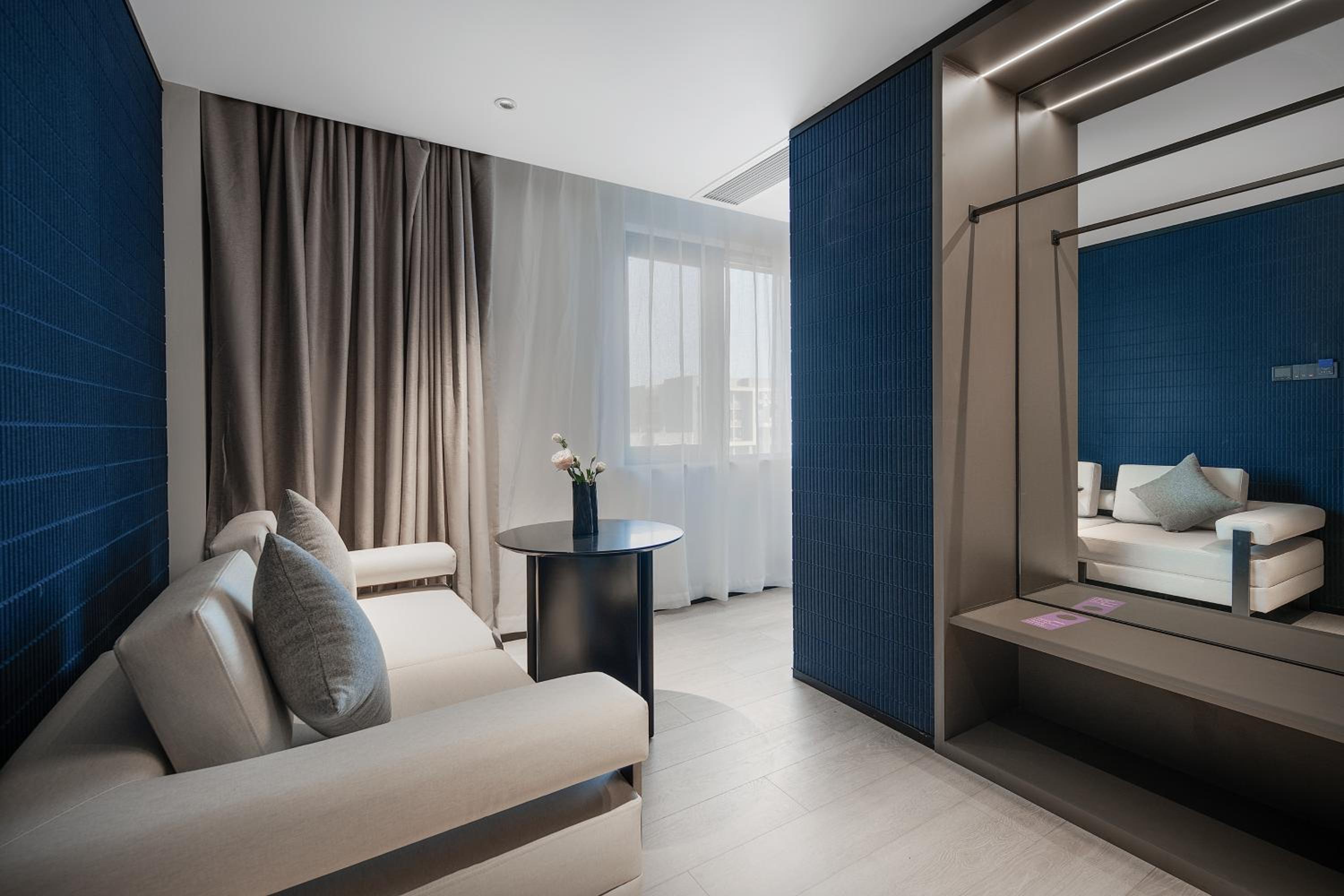 Selected Suite photo 2