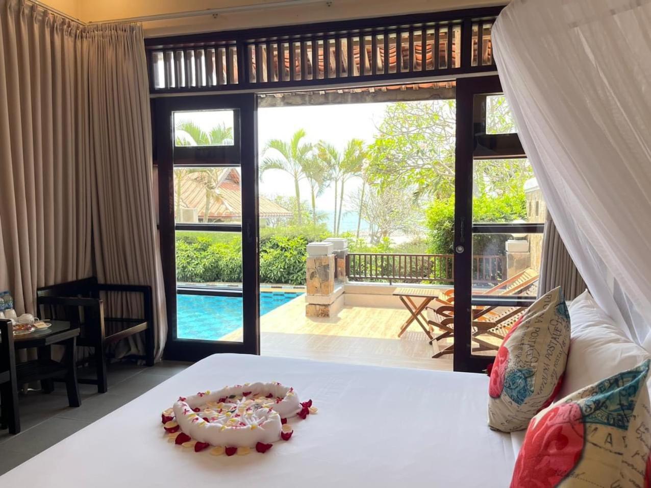 Ocean View Villa with Private Pool - Photo 8