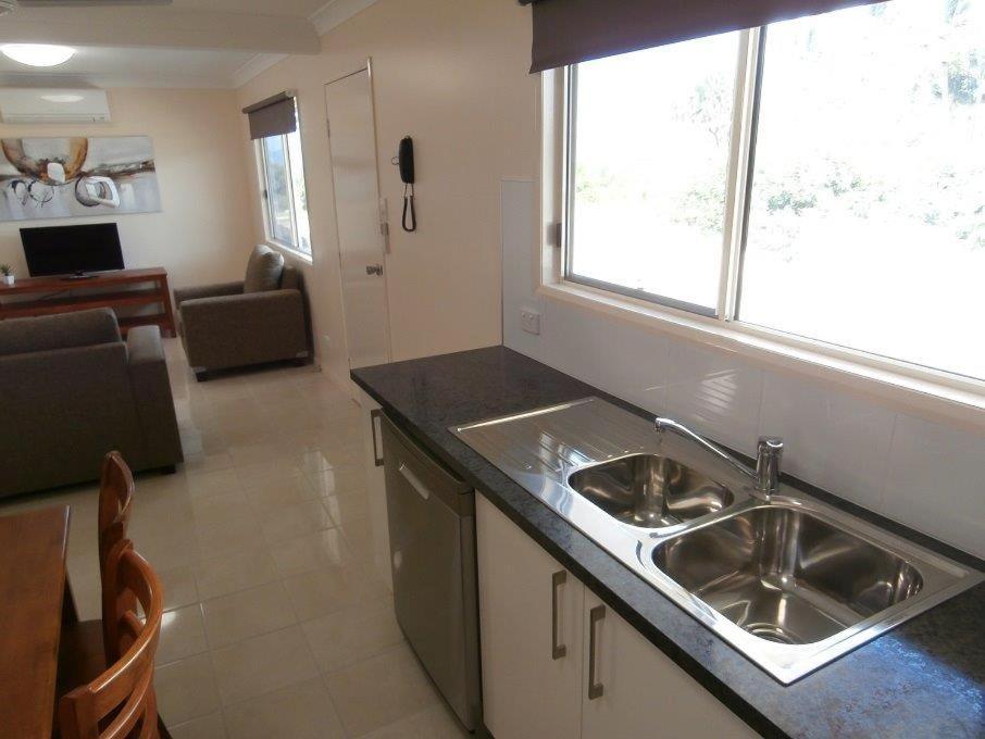 Two-Bedroom Apartment with View photo 3