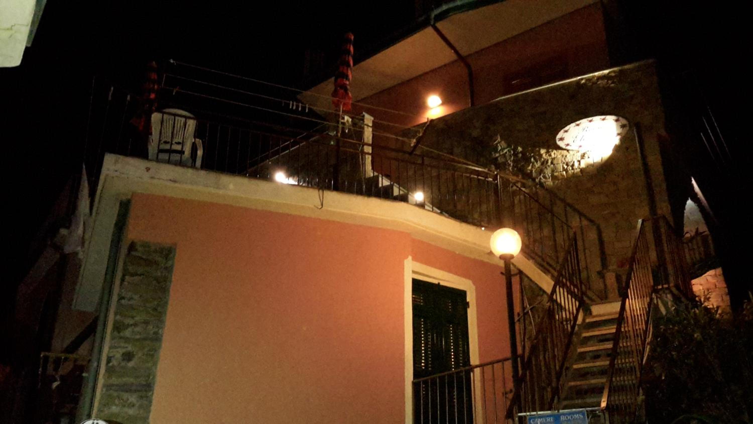 Double Room with Balcony and Sea View