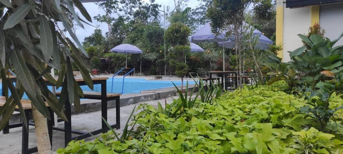 Double Room with Balcony (2 Adults + 1 Child) photo 2