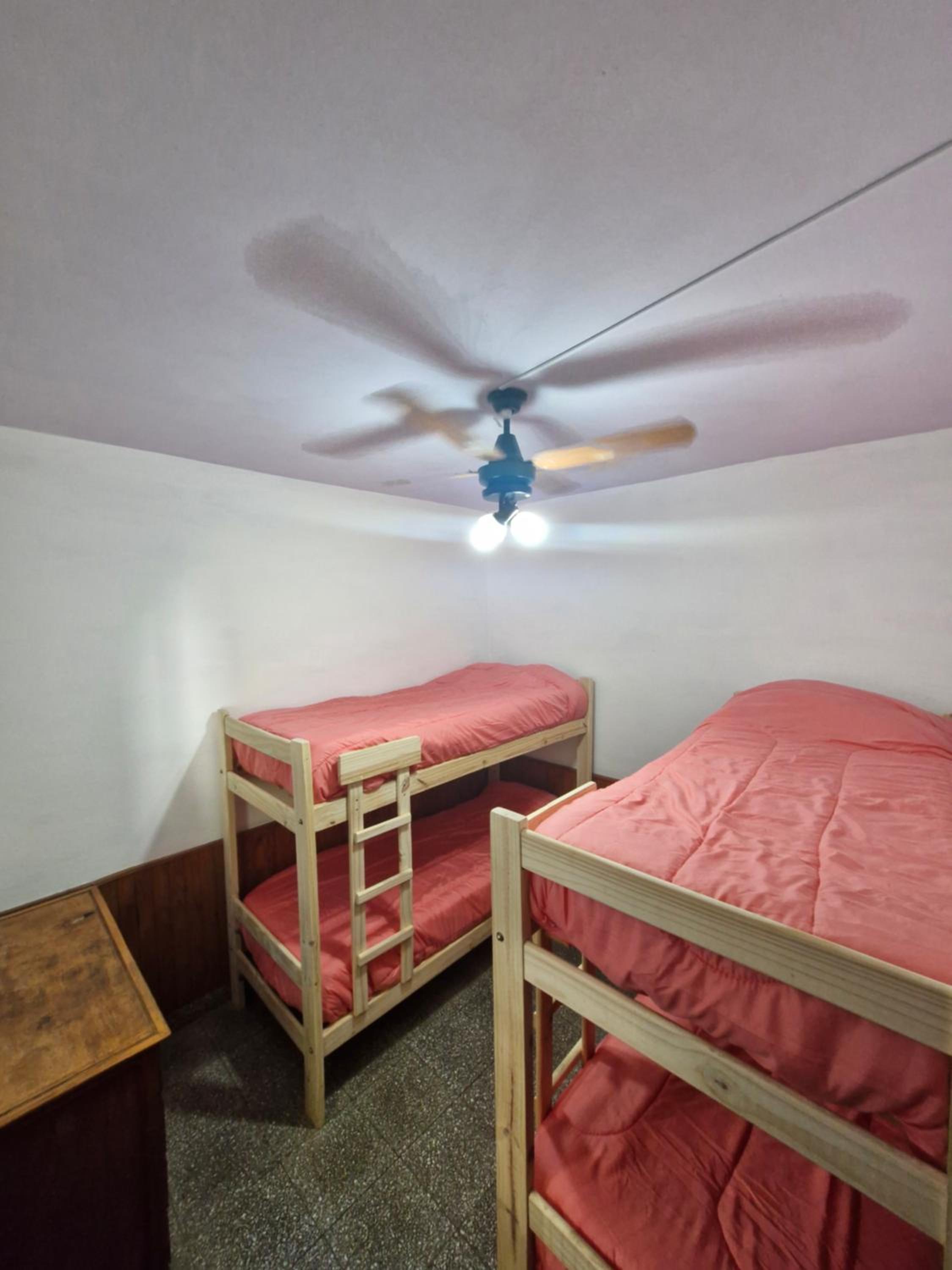 Female Dormitory Room photo 3