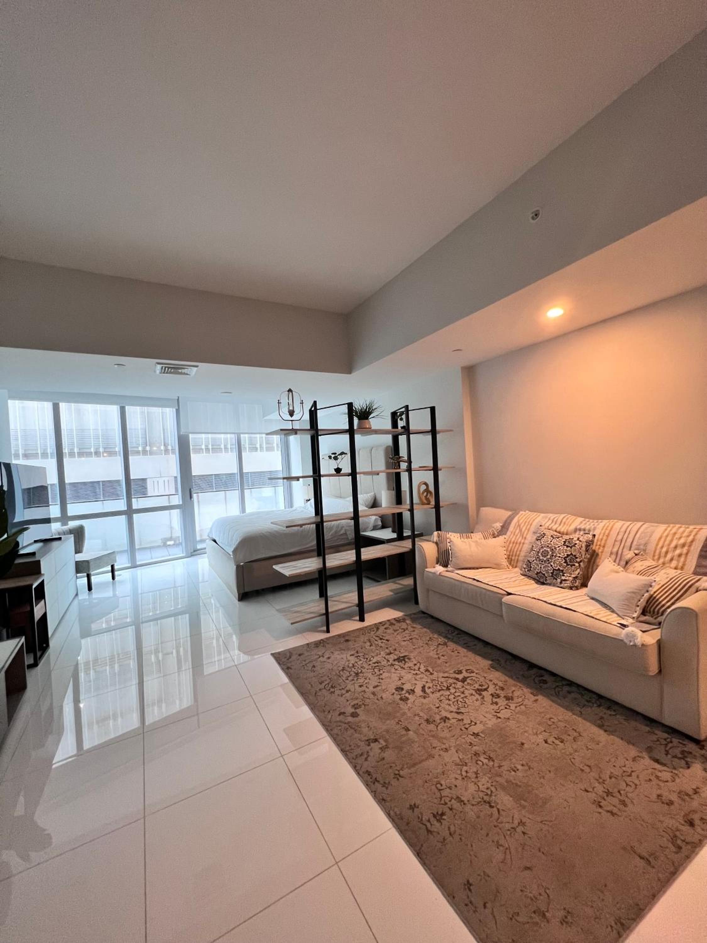Studio Apartment photo 1
