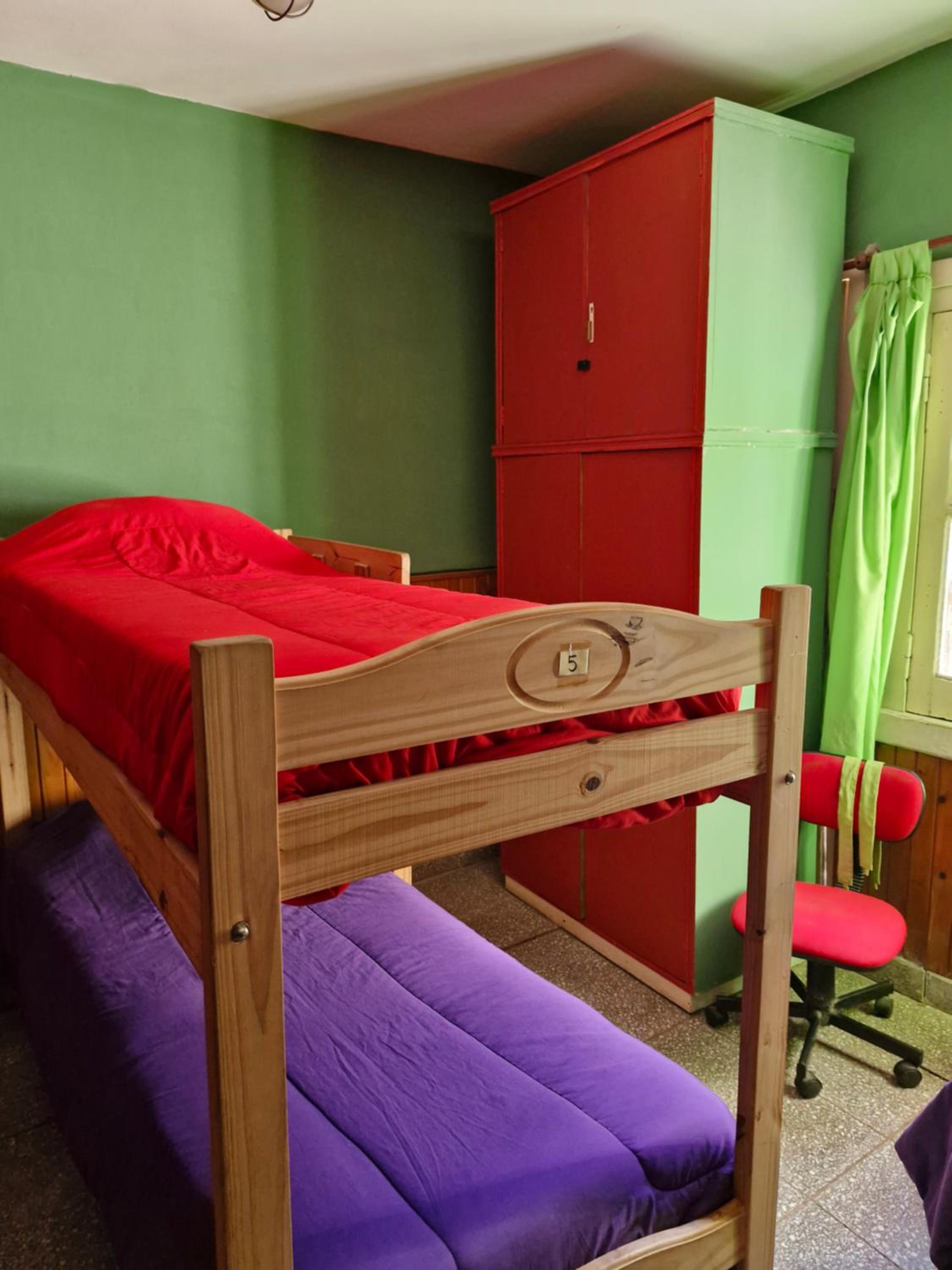 Single Bed in Dormitory Room photo 1