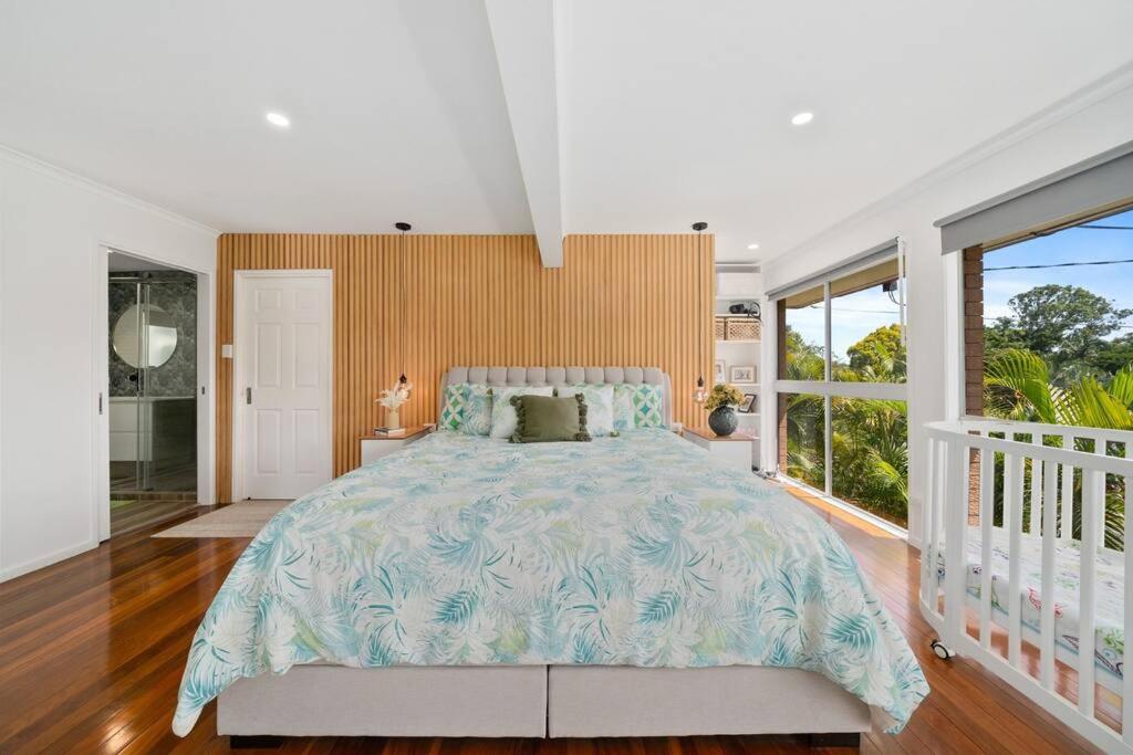 Four-Bedroom House photo 1