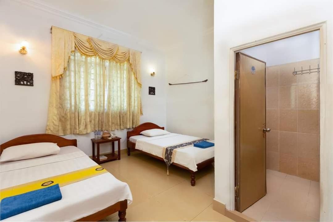 Superior Triple Room photo 2