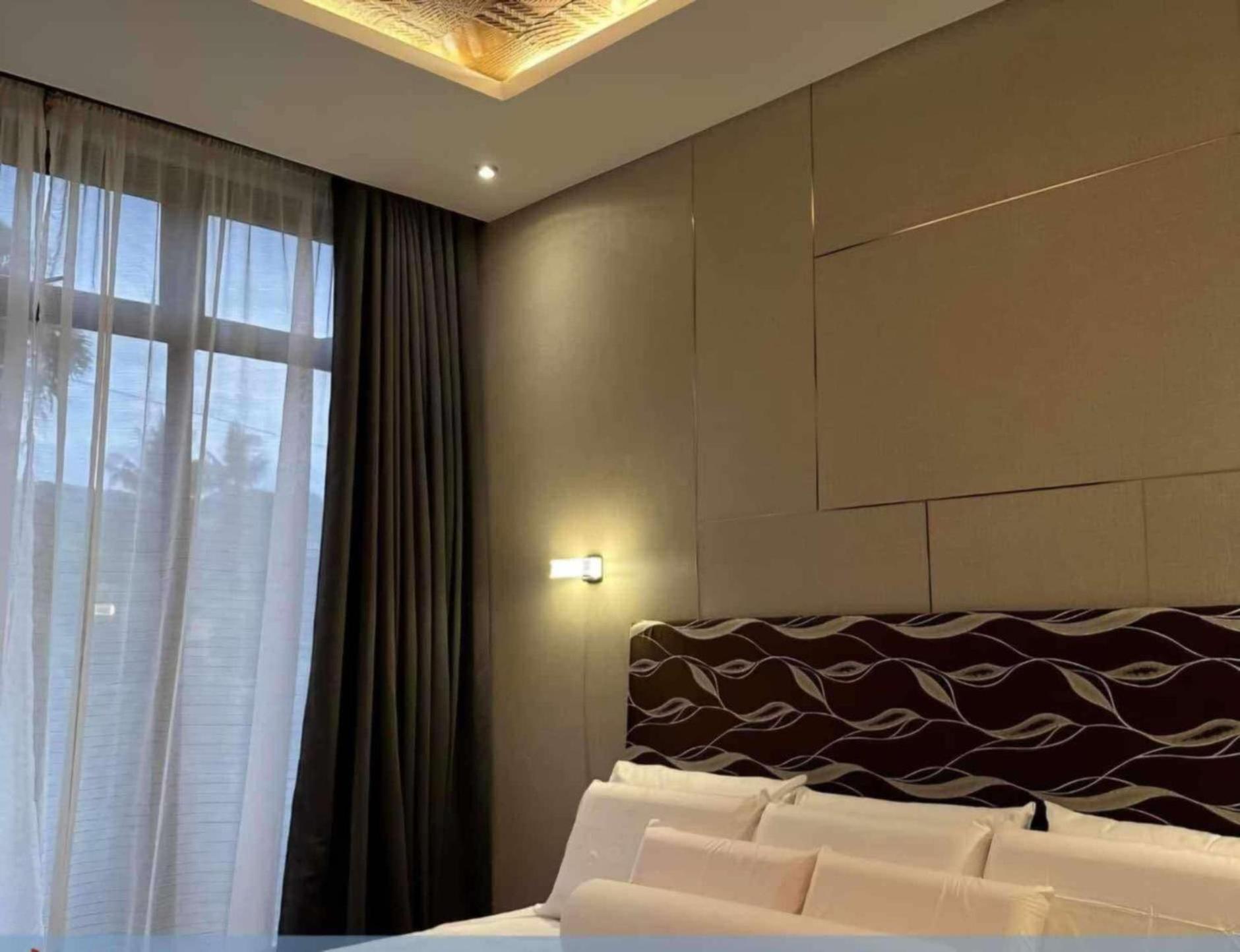 Suite with Pool View photo 2