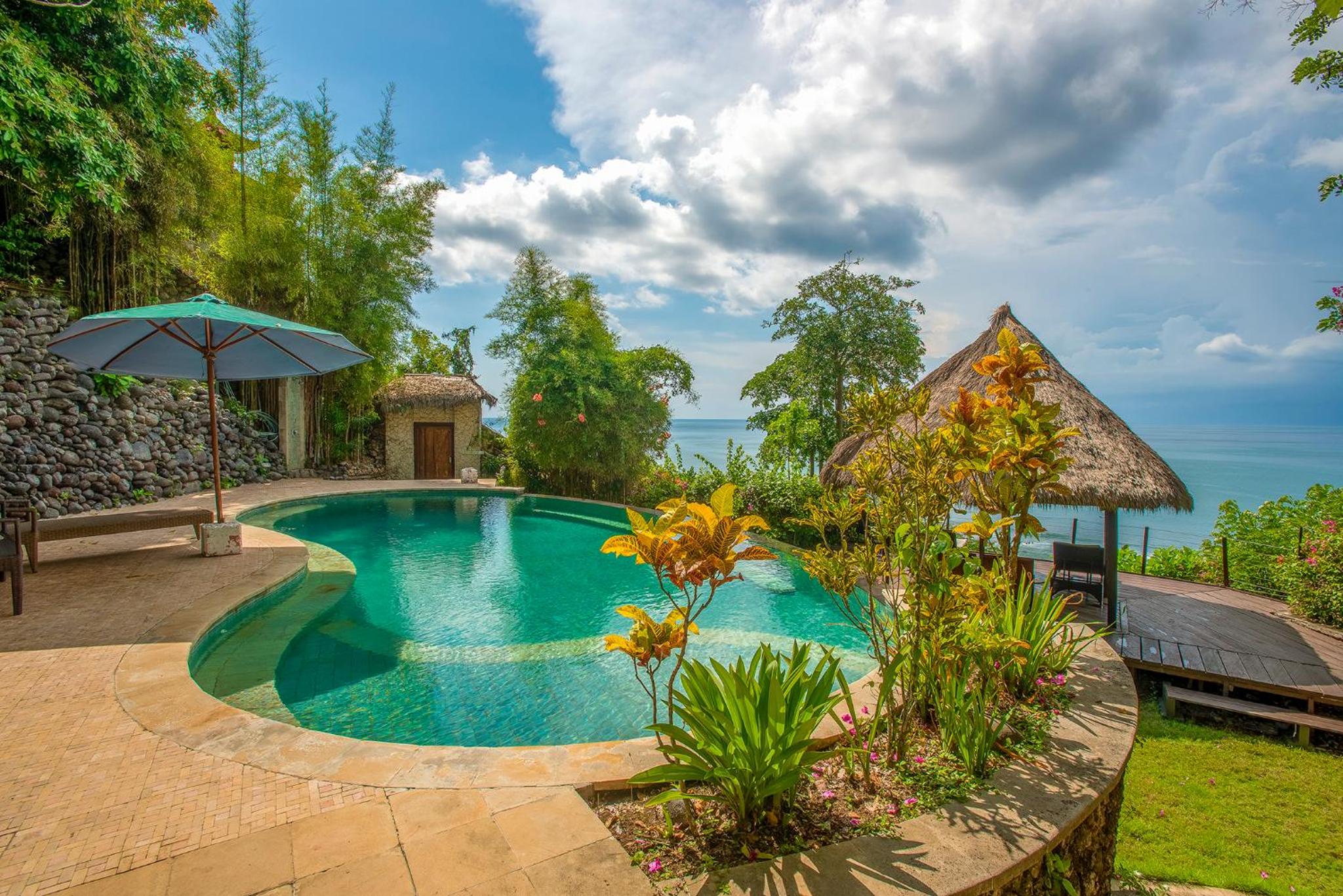 Bungalow with Garden View photo 3