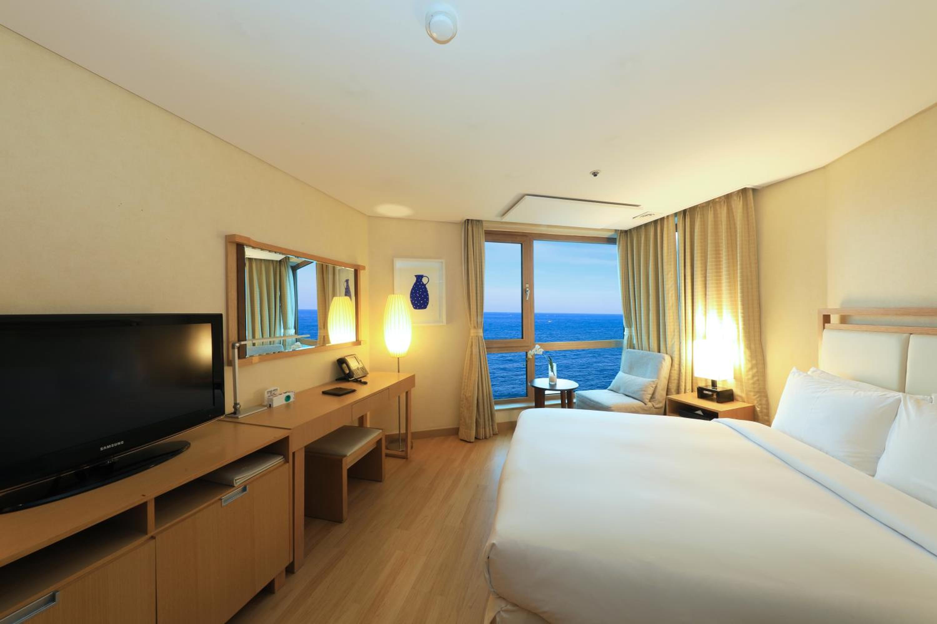 Room Selected at Check-In - Photo 8