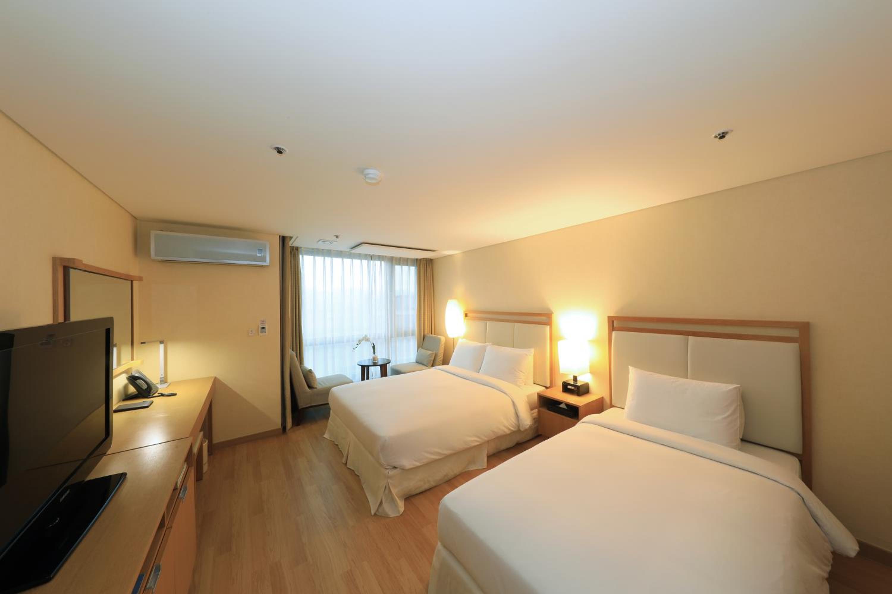 Room Selected at Check-In - Photo 6