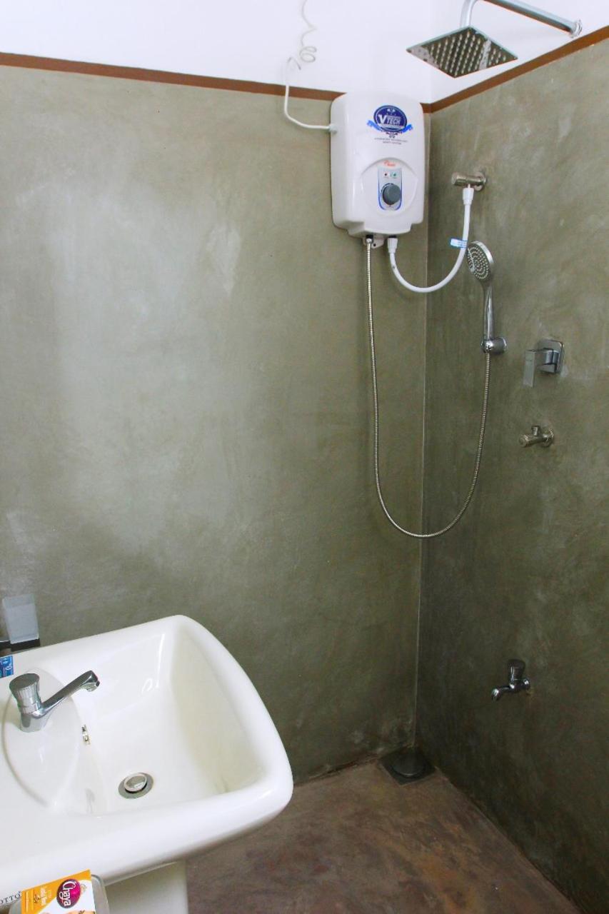 Standard Double Room with Fan photo 2