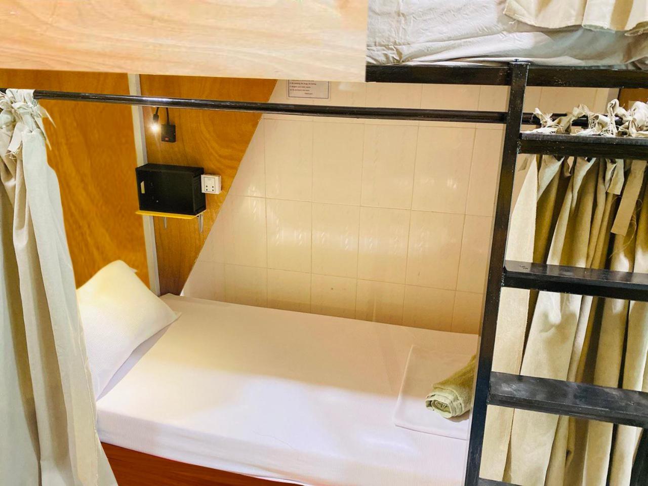 Bunk Bed in Mixed Dormitory Room photo 1