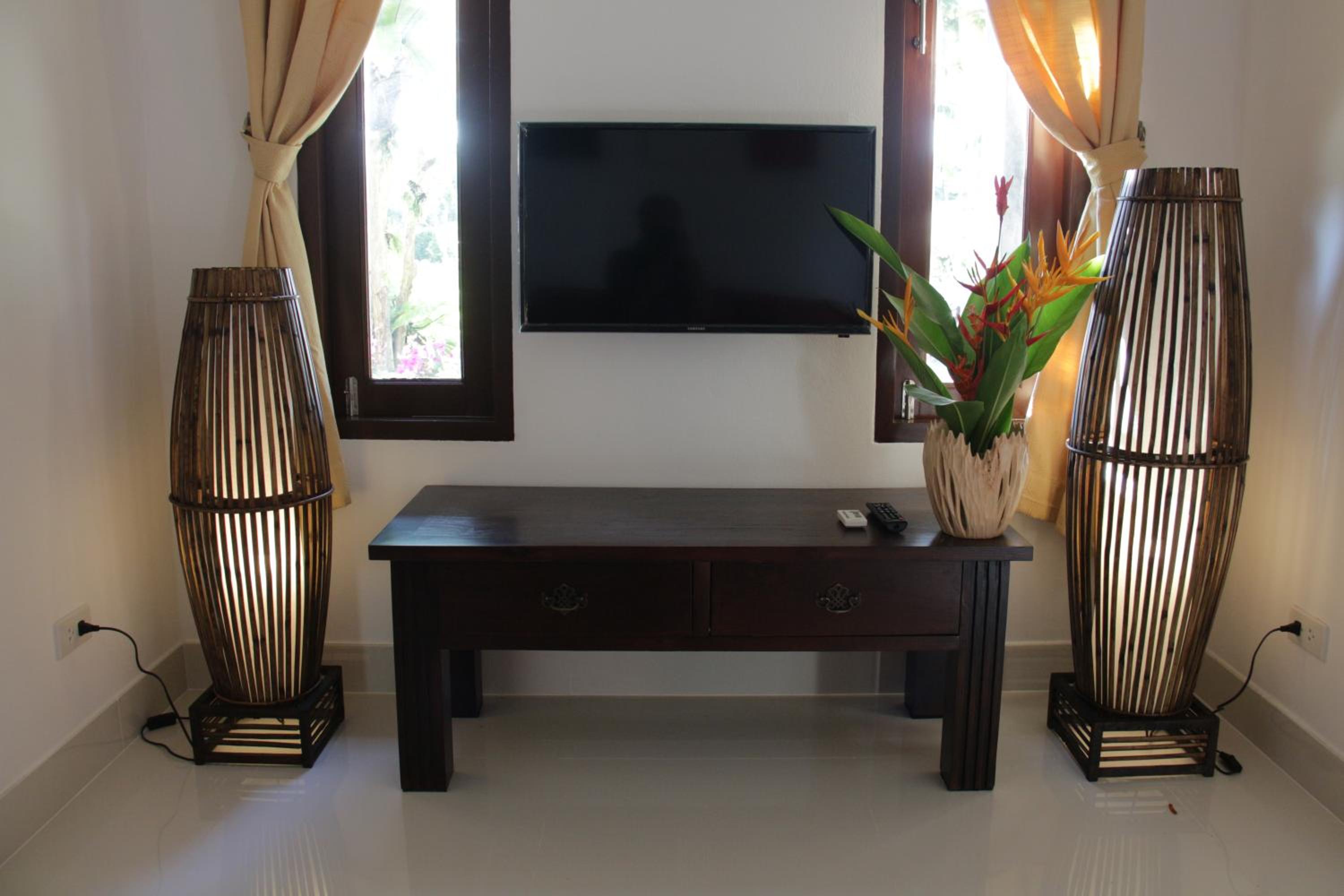 Deluxe Villa with Garden View