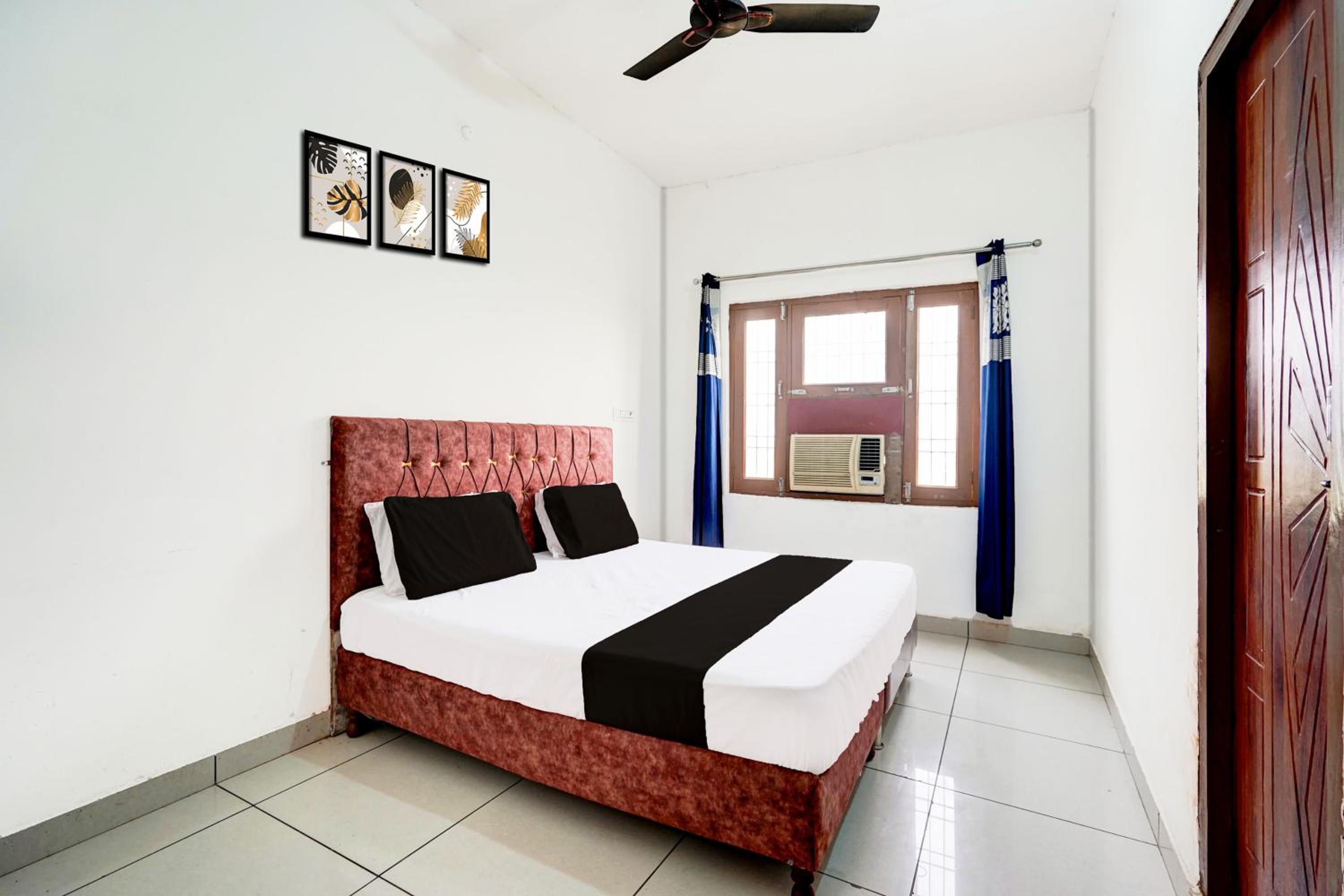 Classic Triple Room
