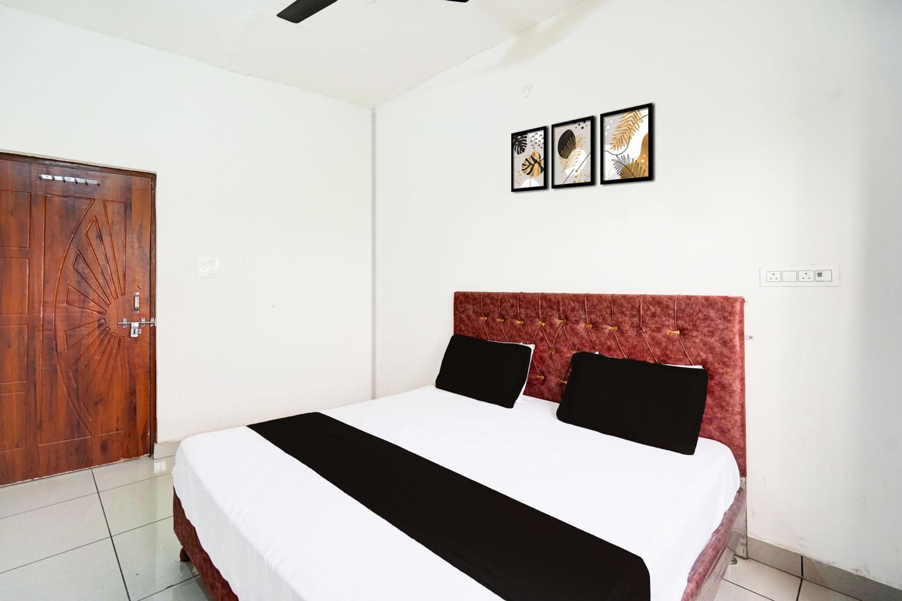 Triple Room With Bathroom photo 3