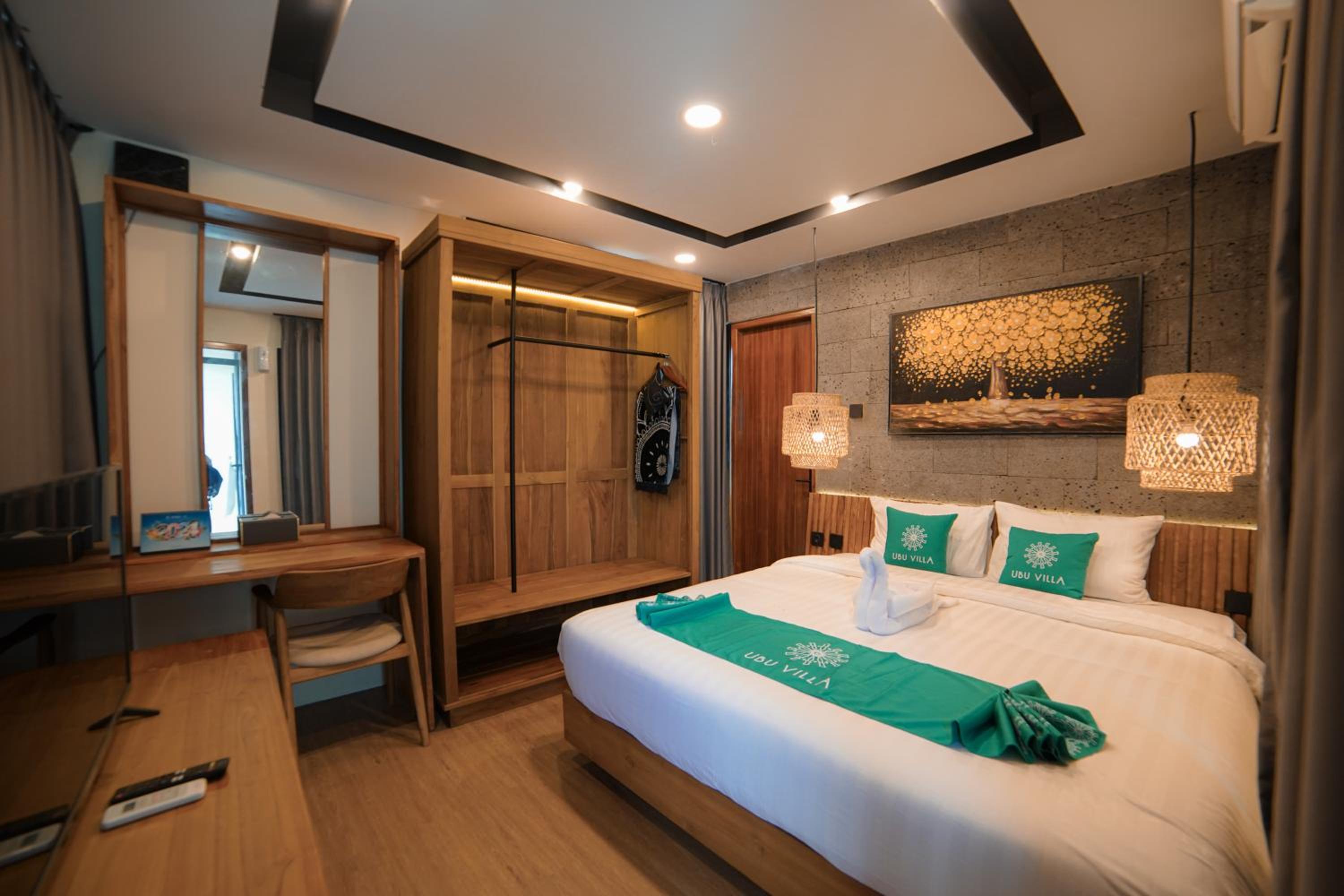 Two-Bedroom Villa - Photo 10