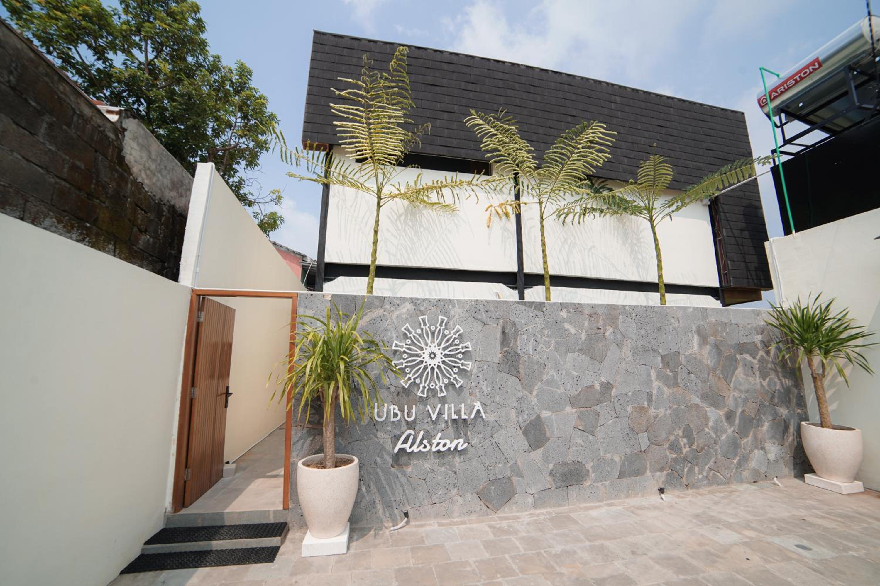 Two-Bedroom Villa - Photo 4