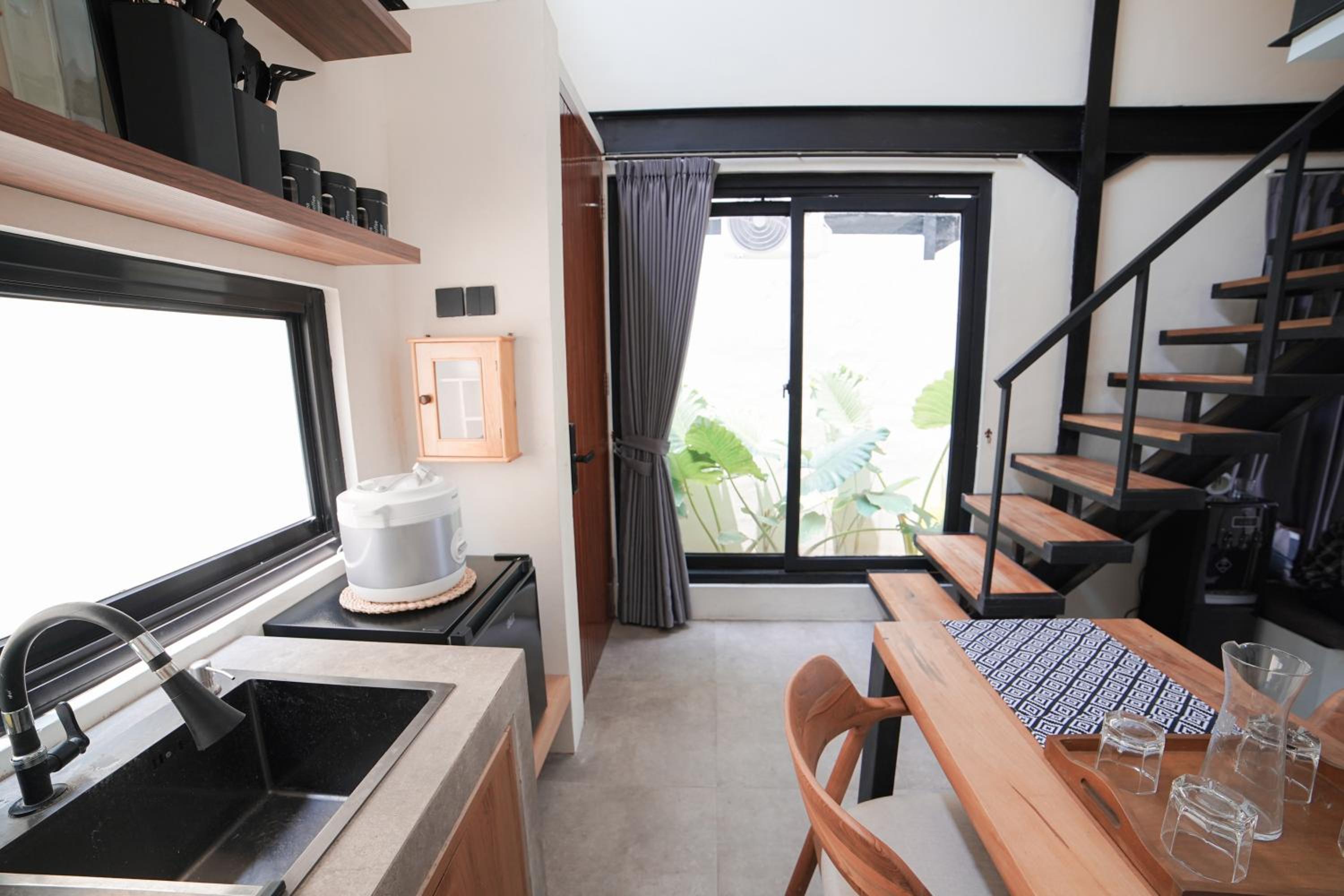 Two-Bedroom Villa - Photo 2
