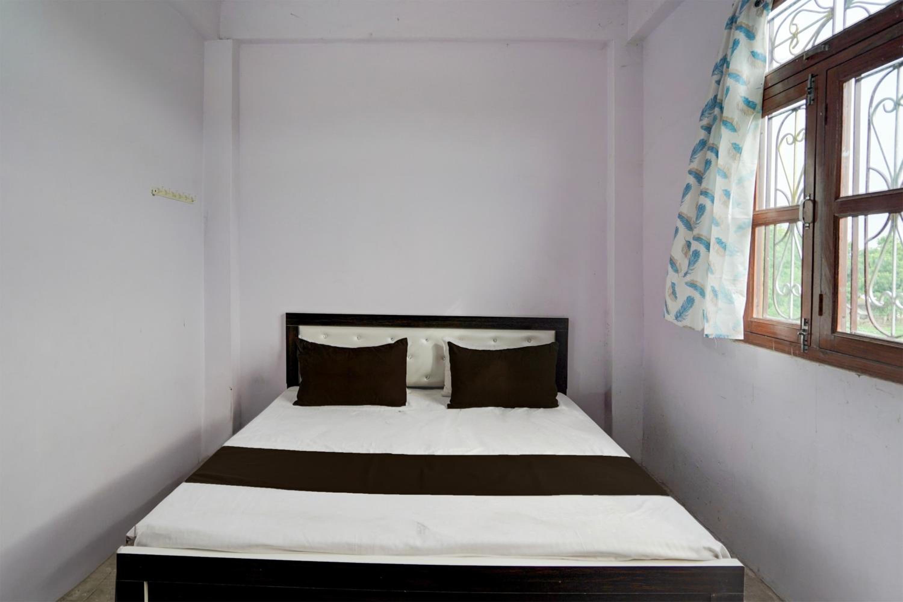Classic Triple Room photo 1