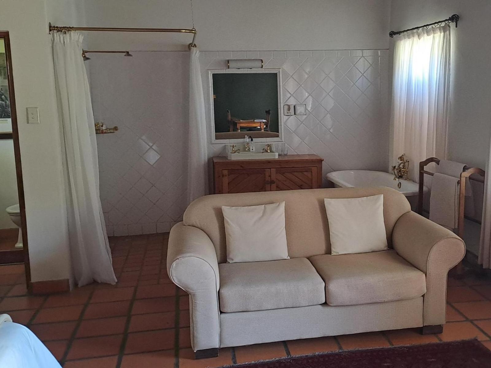 Deluxe King Room photo 2