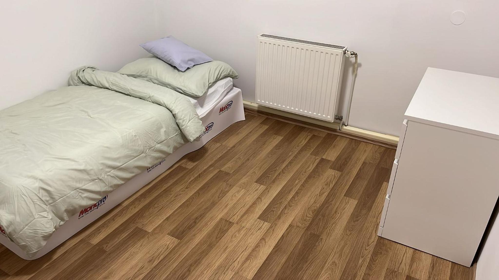 Triple Room with Shared Bathroom photo 1