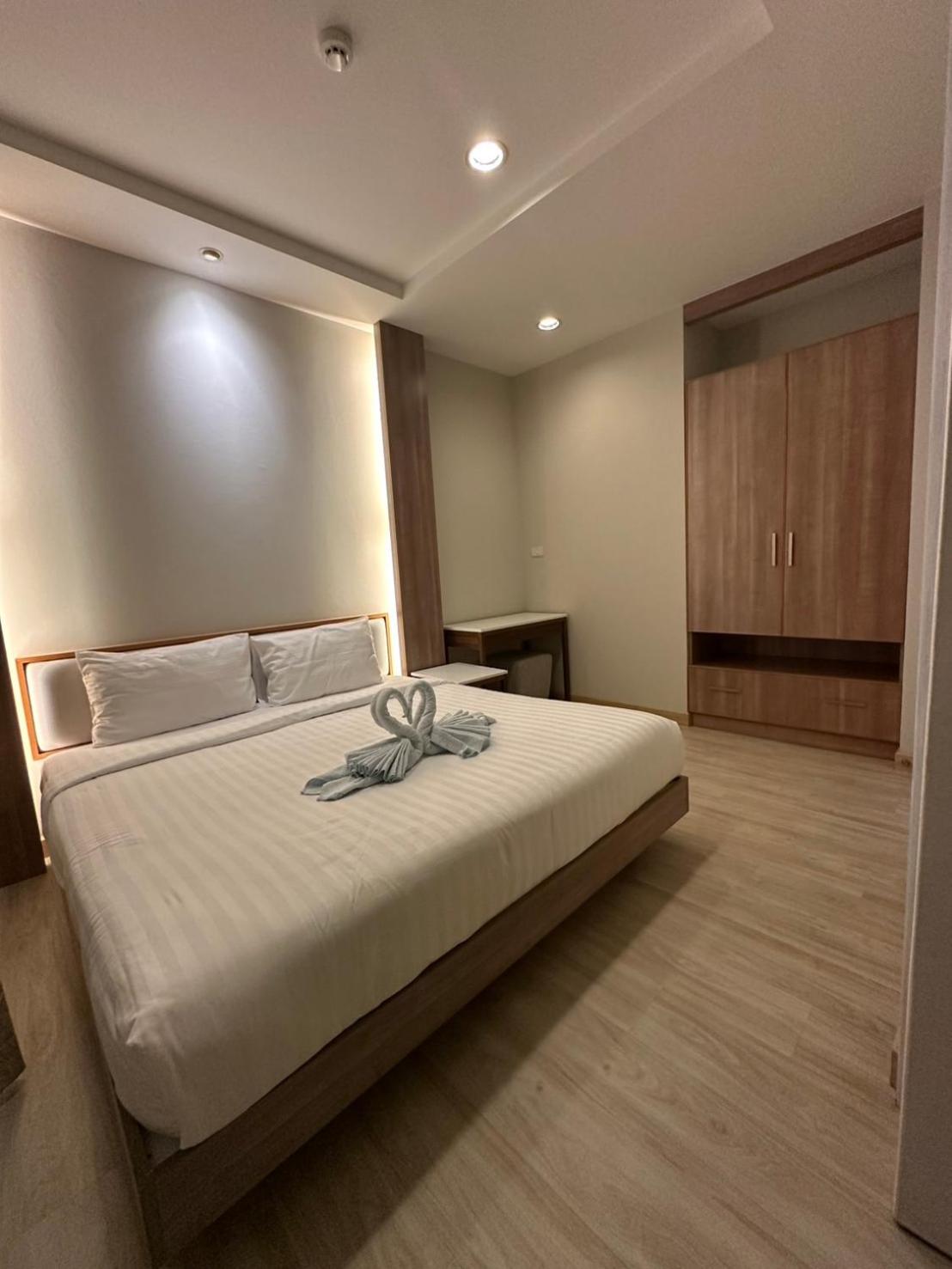 Apartment - Photo 10