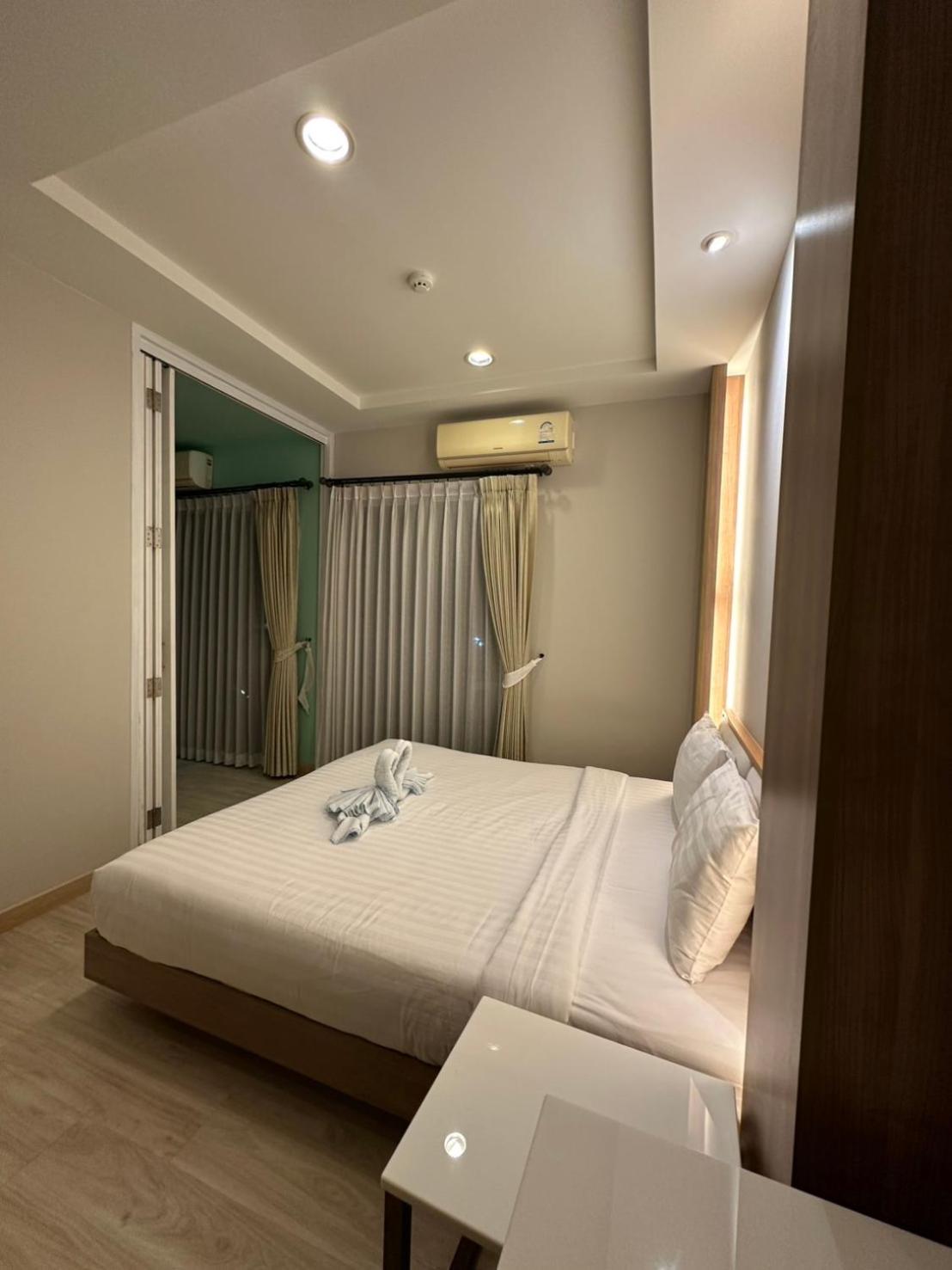 Apartment - Photo 9