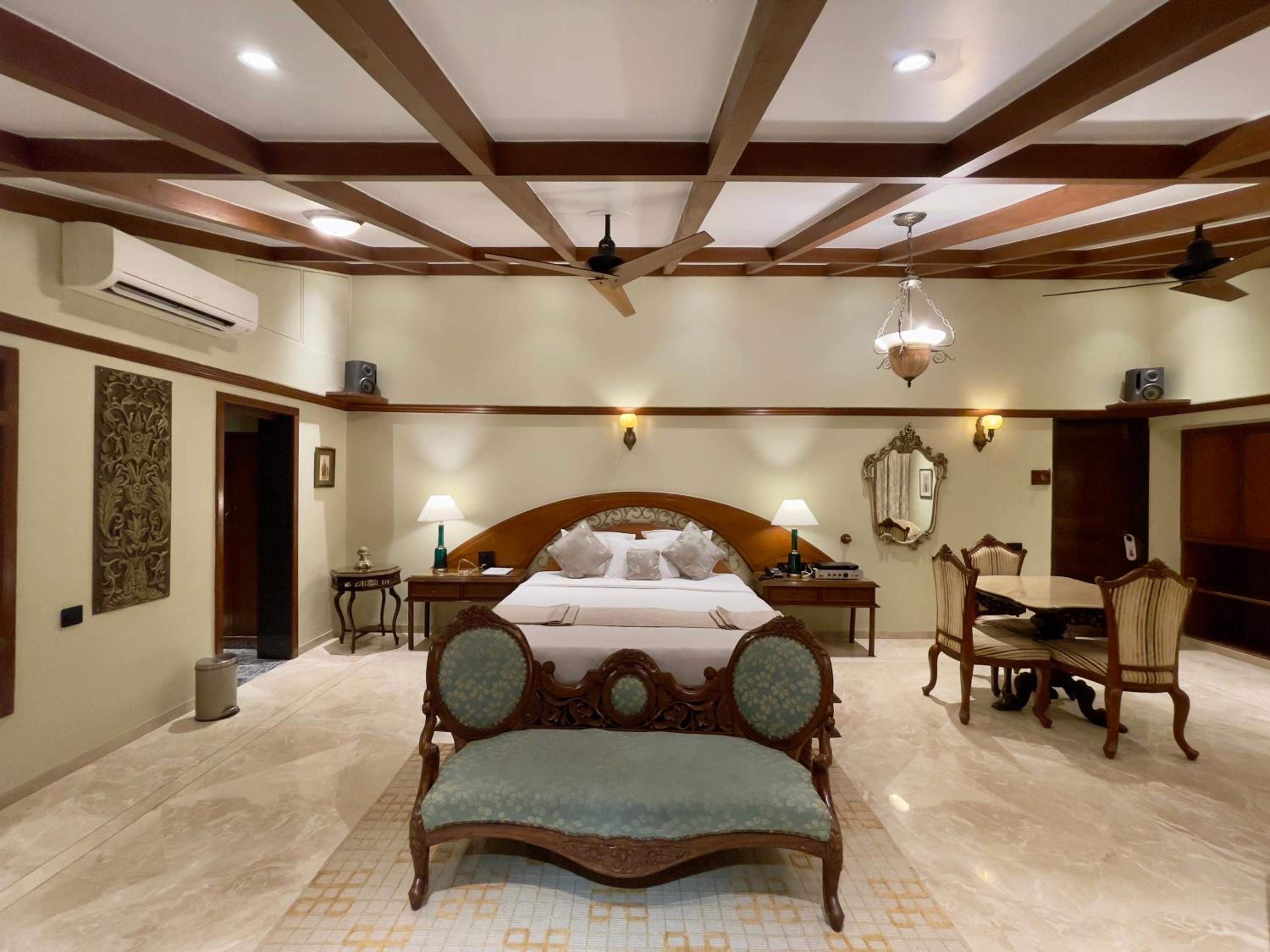 Maharajah Suite