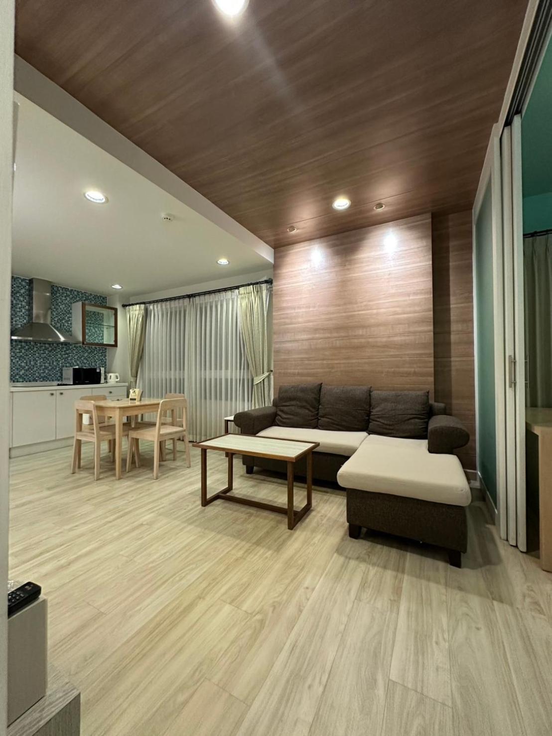 Apartment - Photo 6