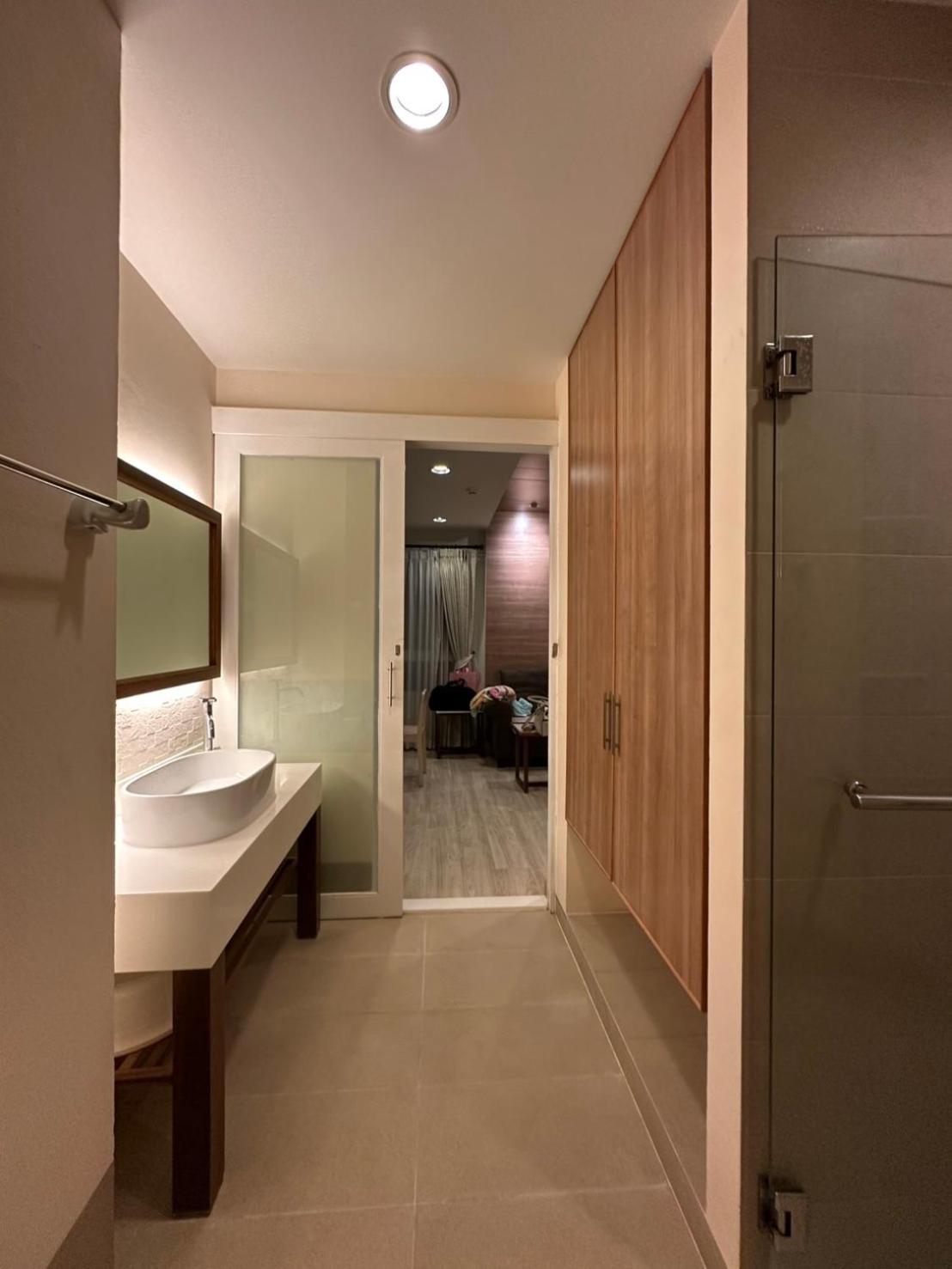 Apartment - Photo 3