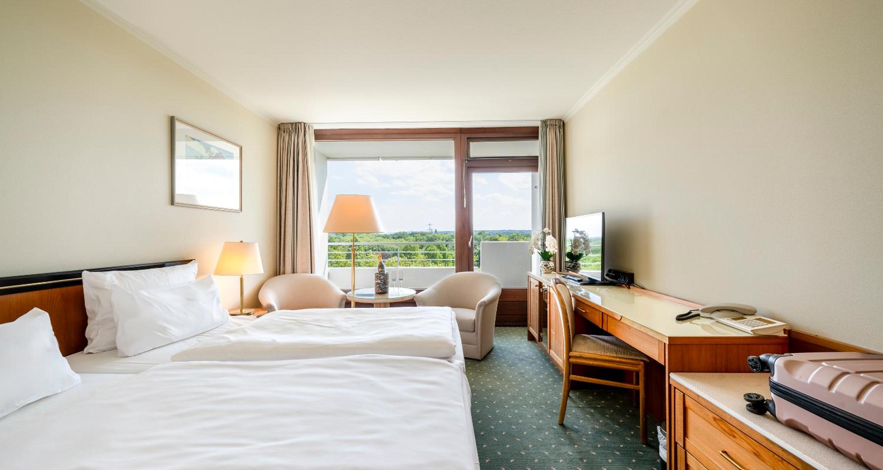 Superior Triple Room with Garden View photo 1