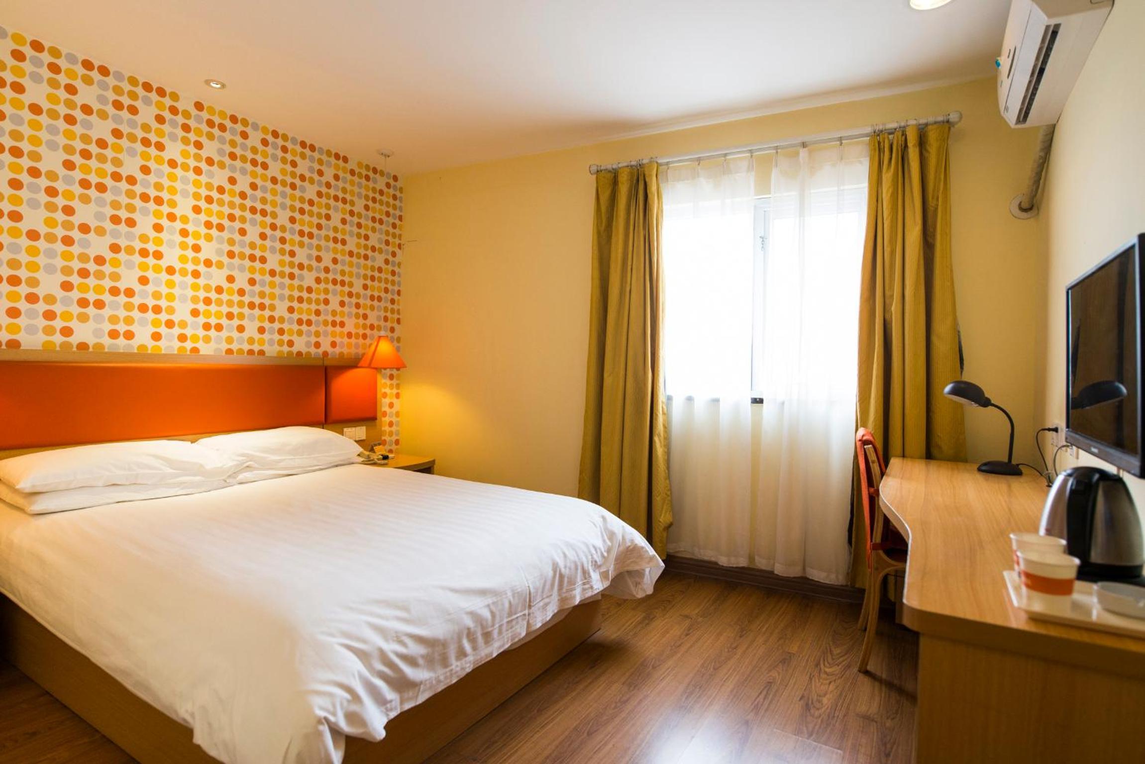 Mainland Chinese Citizens - Business Queen Room photo 1