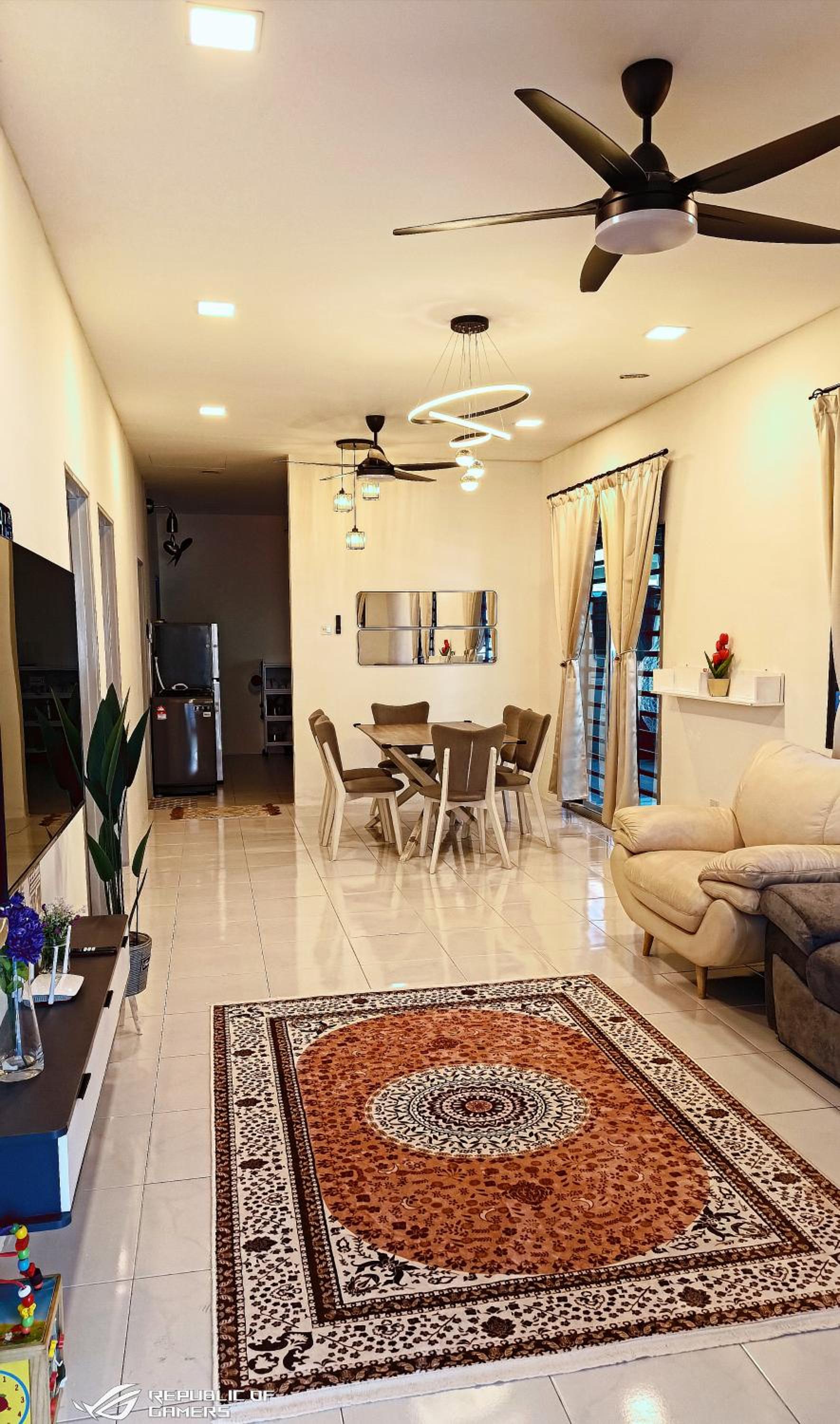 Three-Bedroom House photo 1