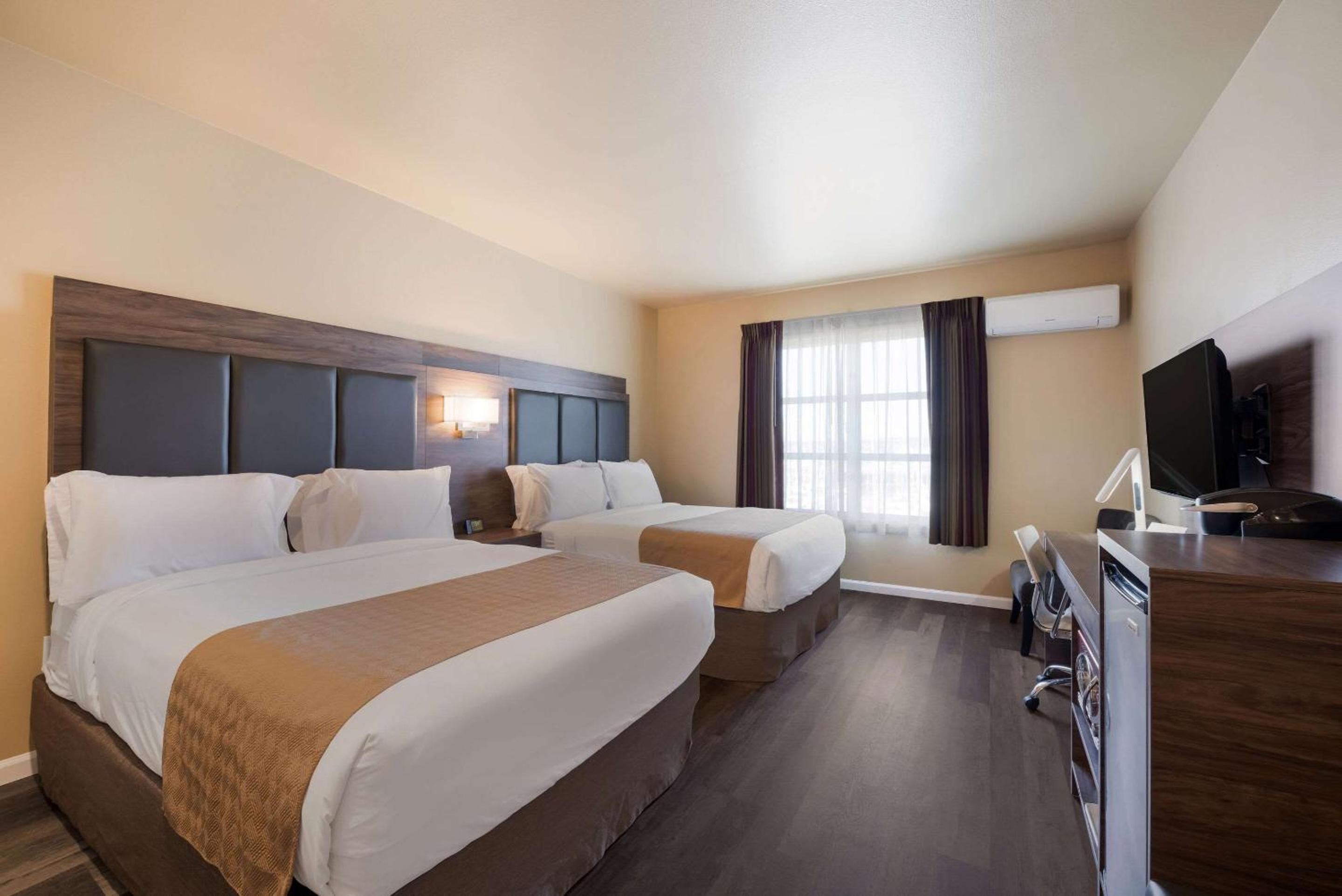 Queen Room with Two Queen Beds