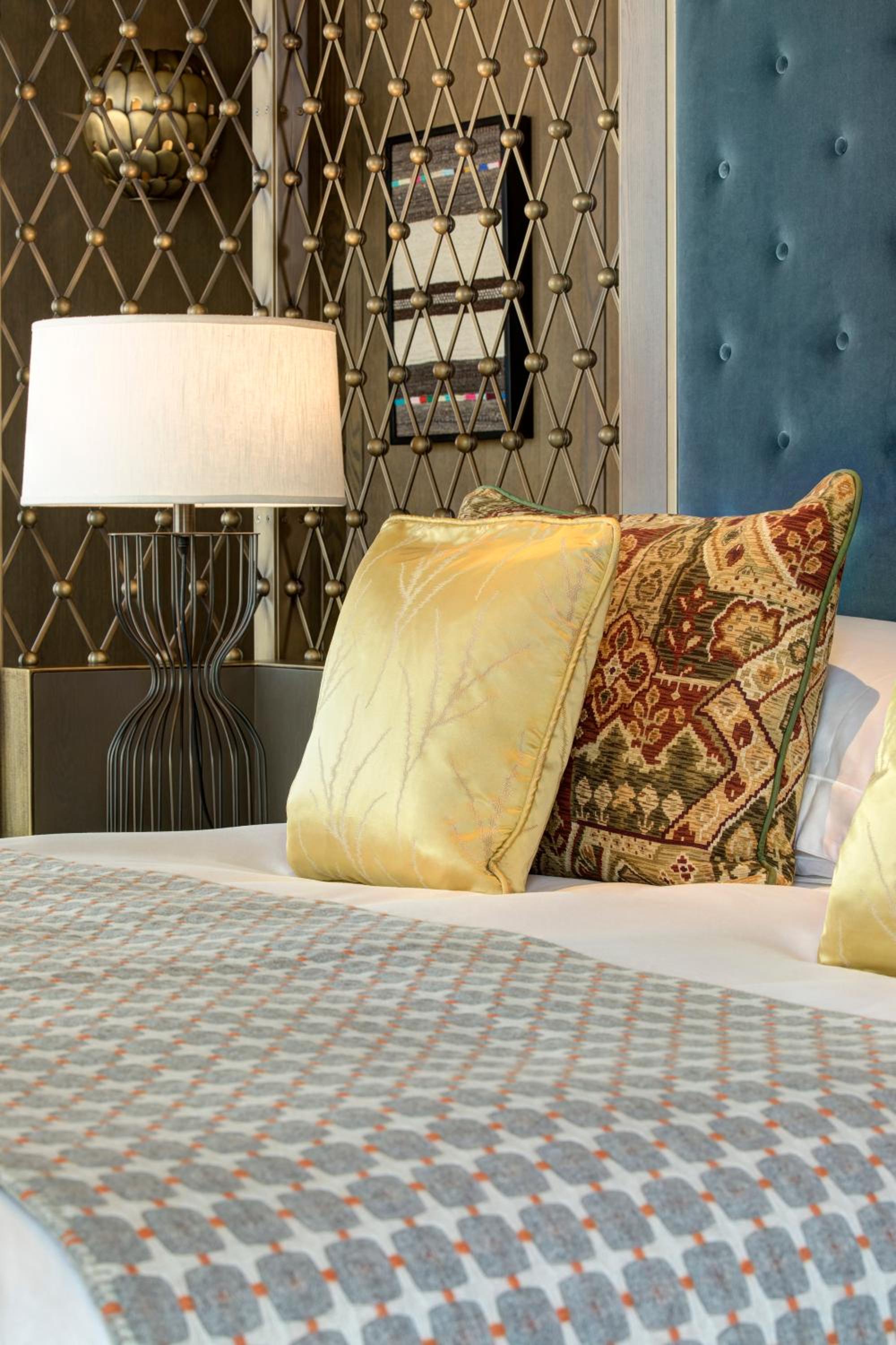 Three-Bedroom Royal Suite - High Floor