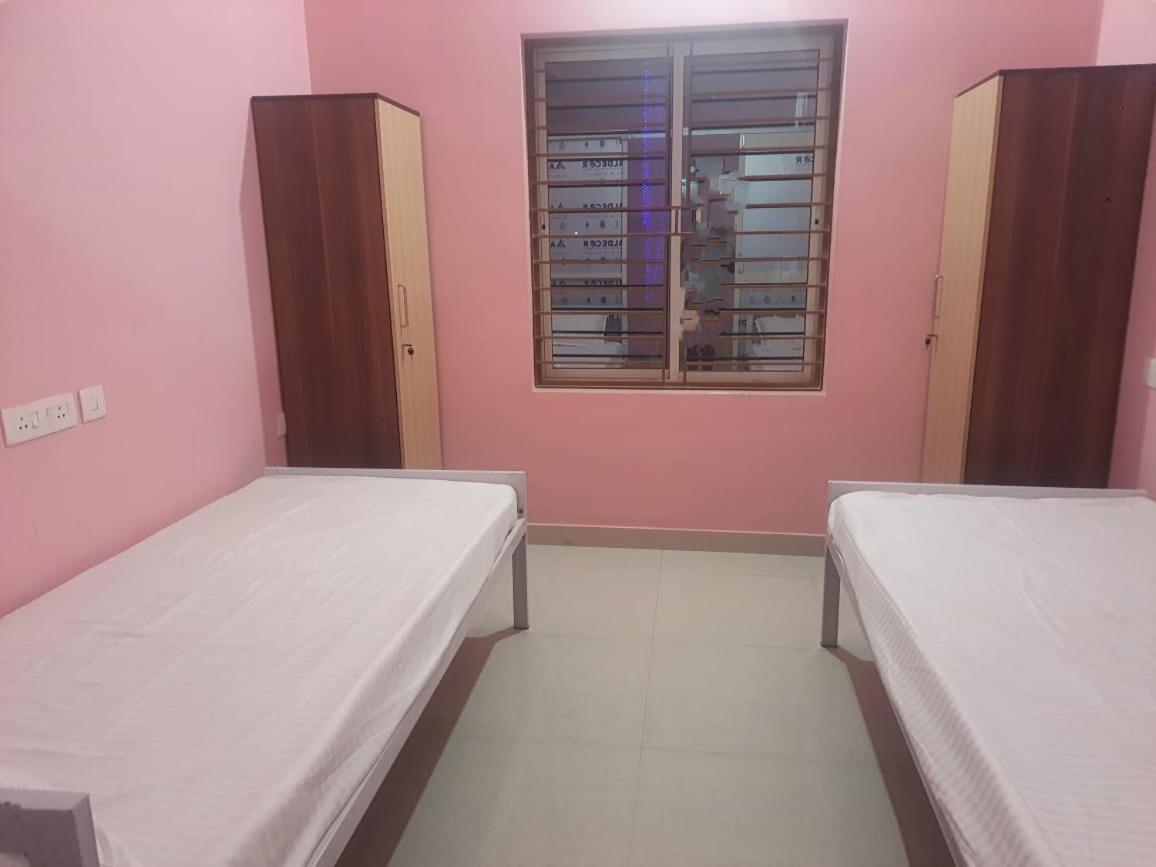 4-Bed Mixed Dormitory Room photo 2