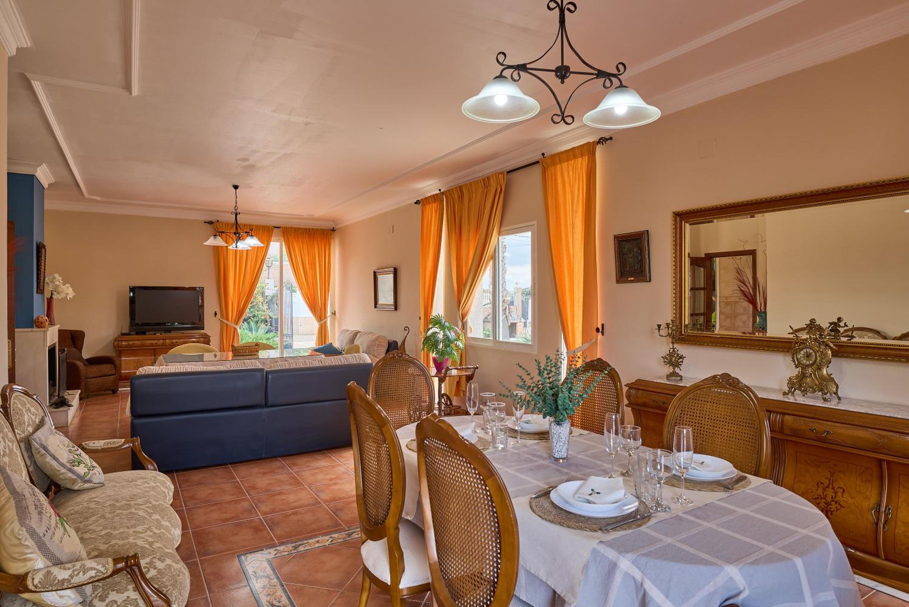 Villa con vistas al jardín