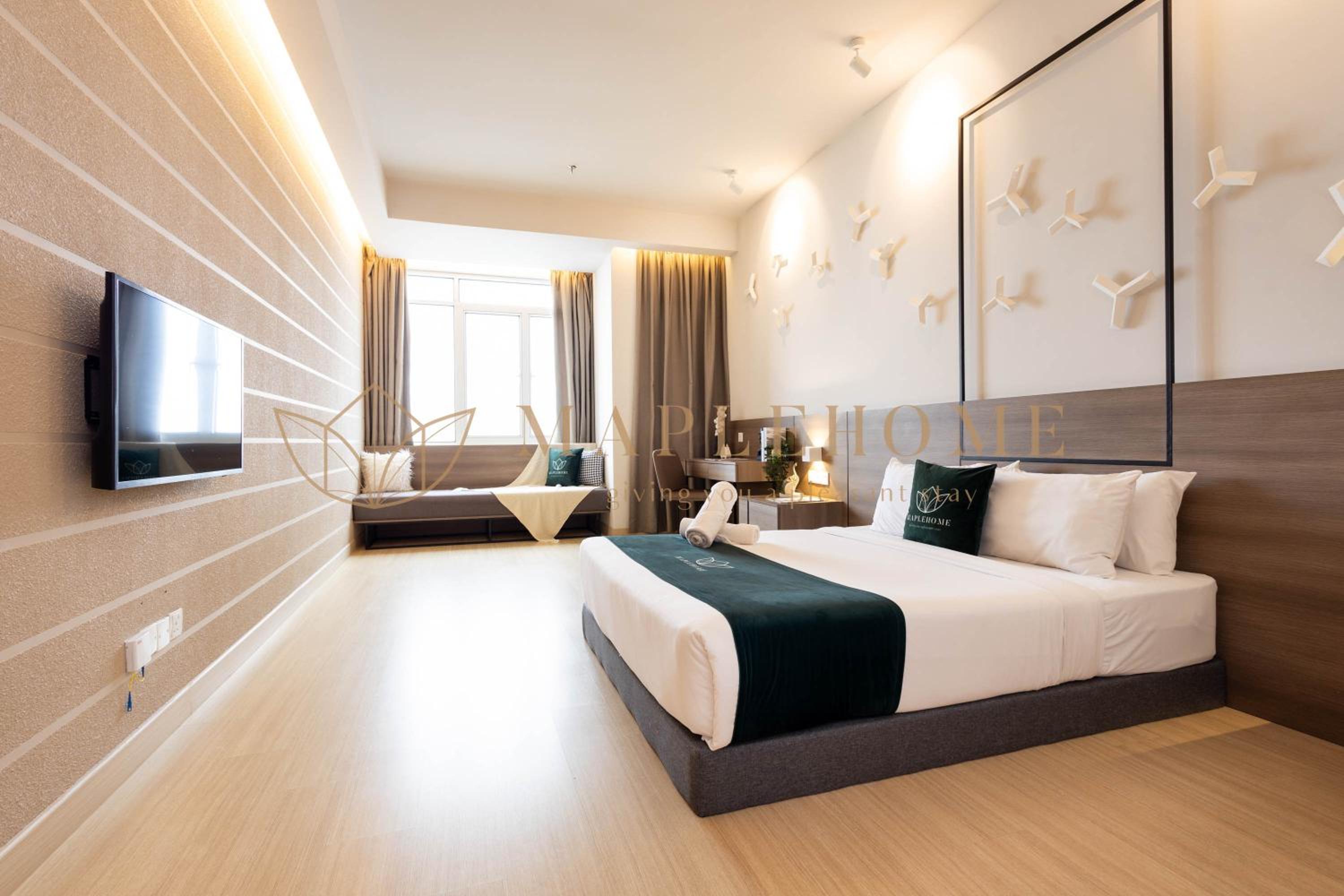 Premier Queen Suite photo 3