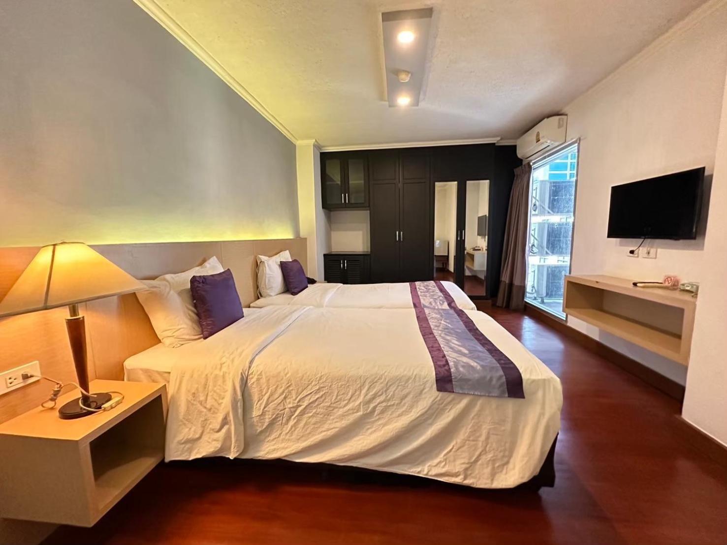 Superior Twin Room photo 2
